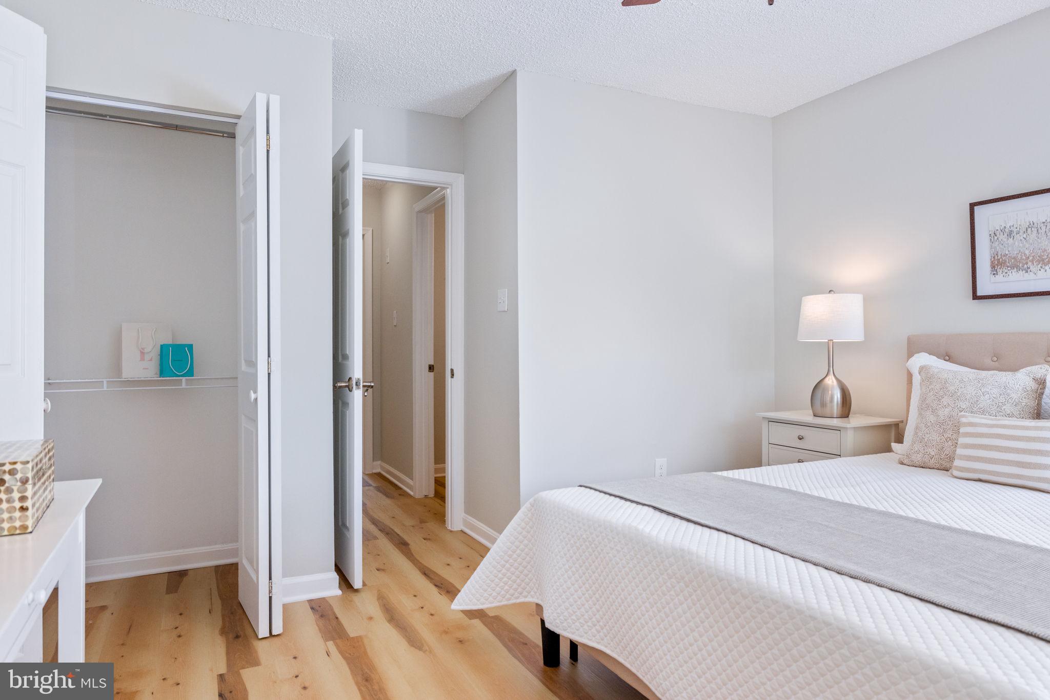 SOUTHGATE SQUARE CLUSTER - Residential