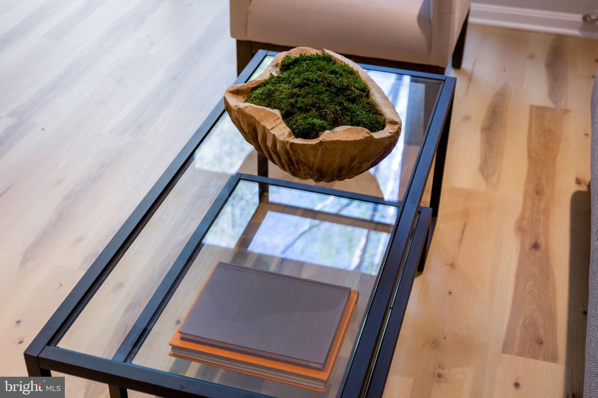 SOUTHGATE SQUARE CLUSTER - Residential