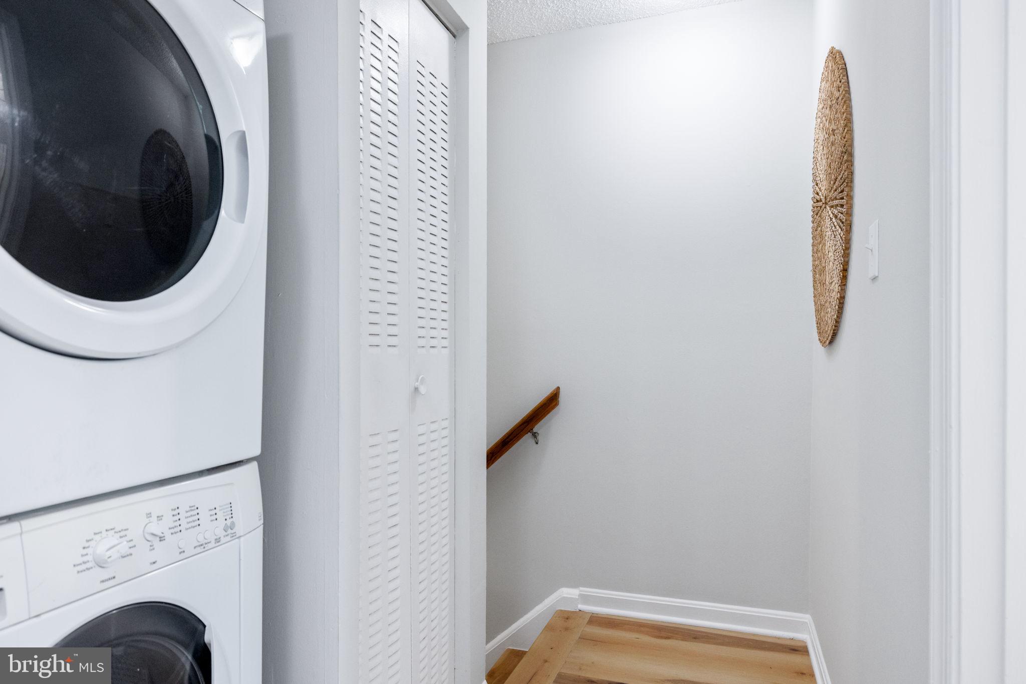 SOUTHGATE SQUARE CLUSTER - Residential