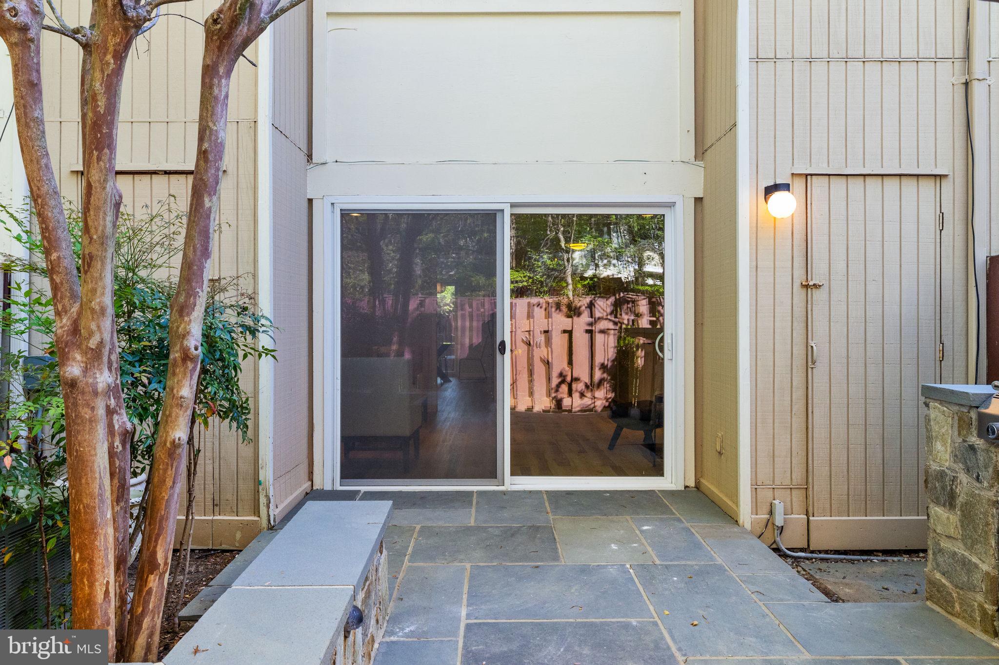 SOUTHGATE SQUARE CLUSTER - Residential