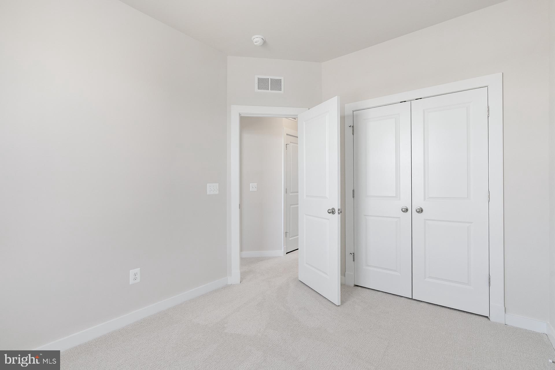 MARY'S LANDING - Residential