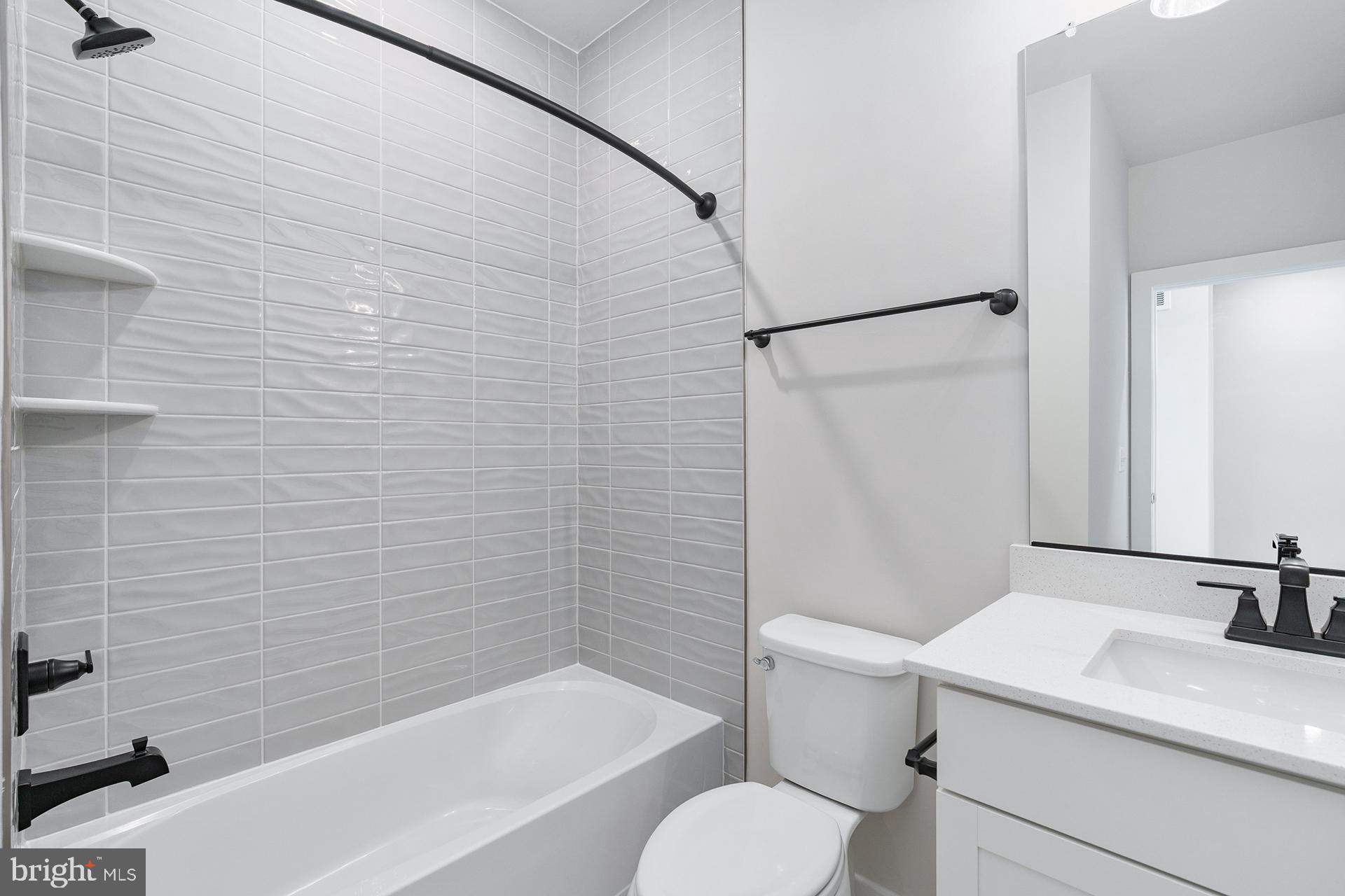 MARY'S LANDING - Residential