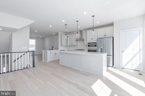 440 GERMANIA STREET FREDERICKSBURG VA 22401