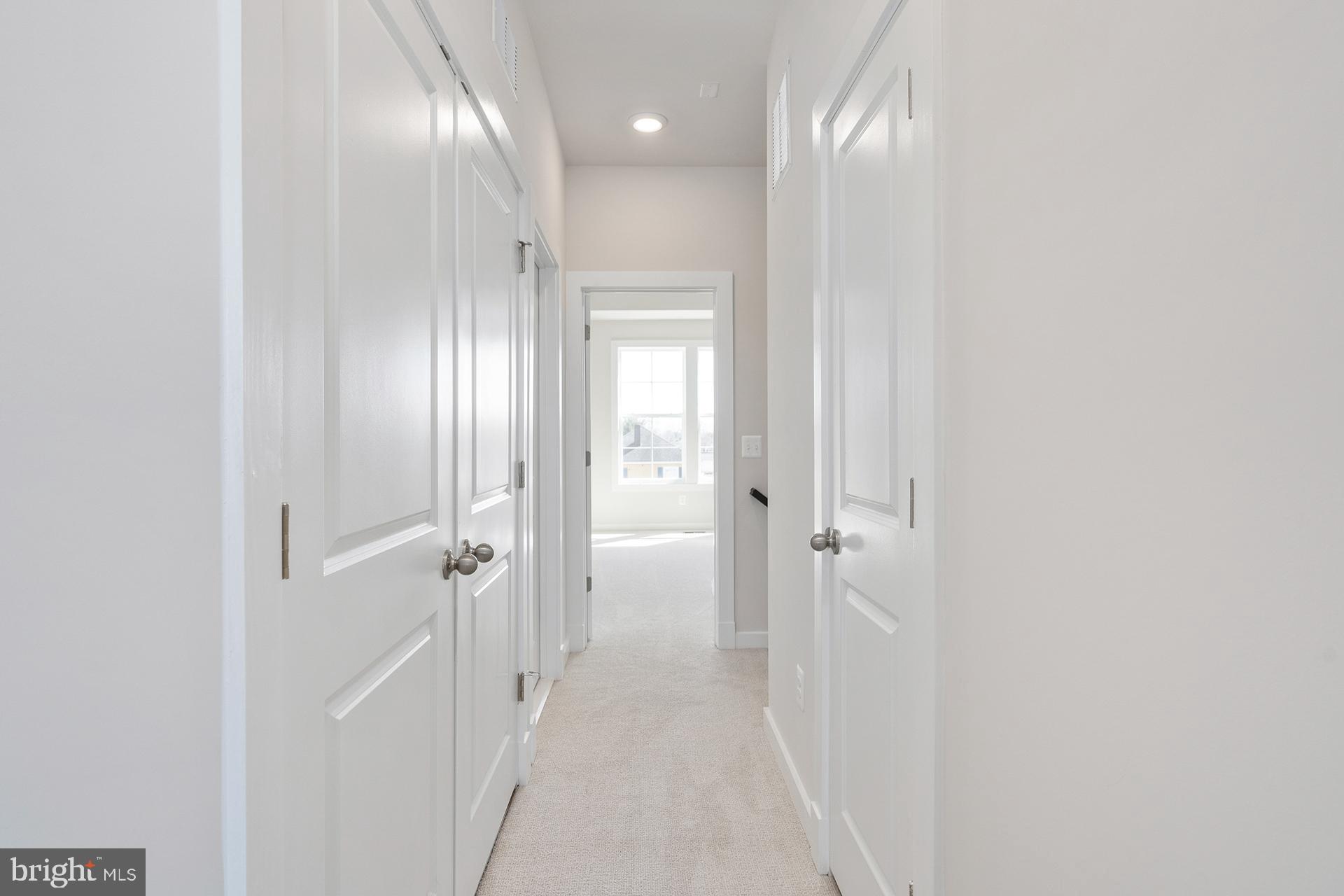 MARY'S LANDING - Residential