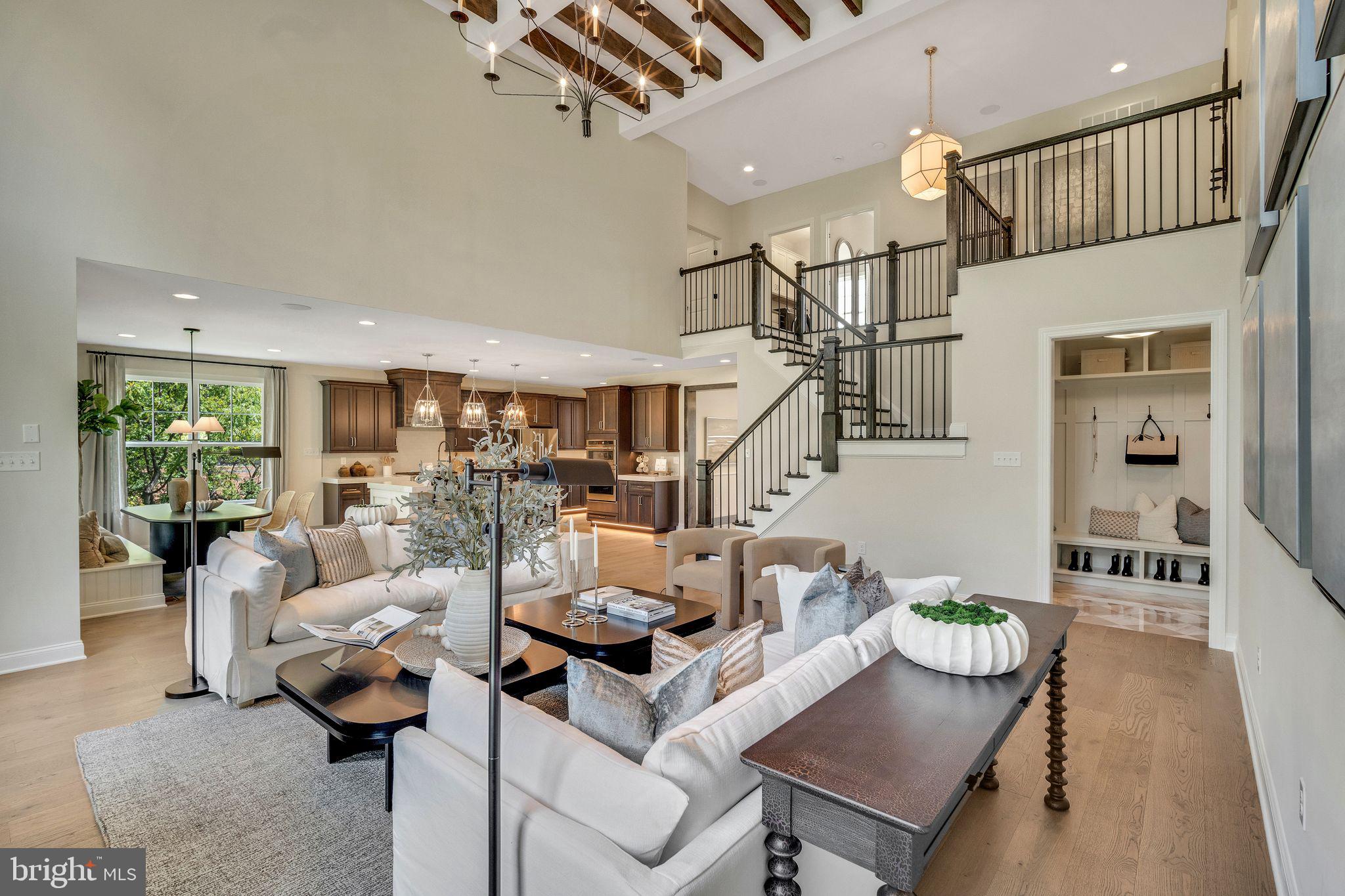 STRAWBERRY HILLS - Residential