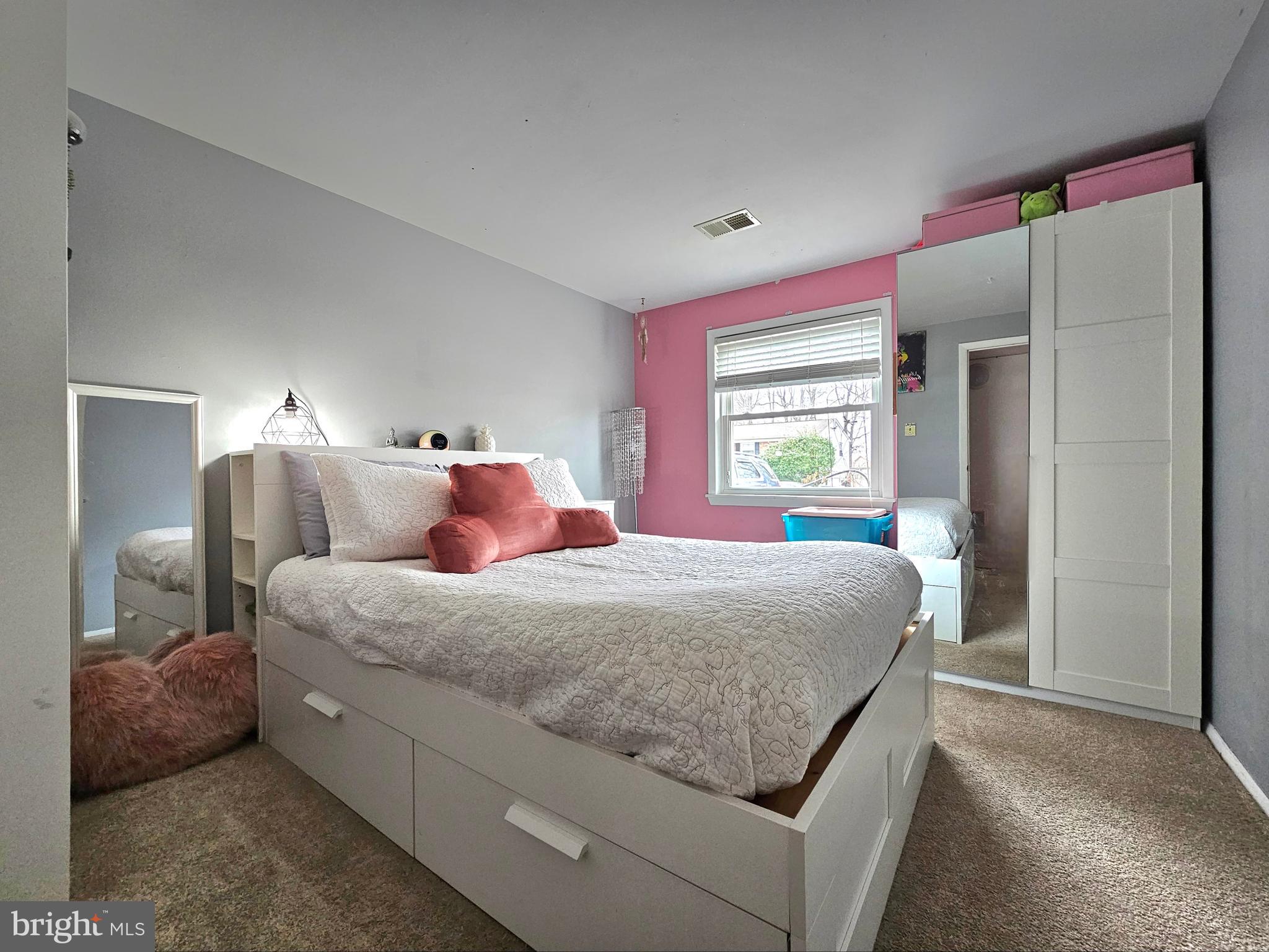 DALE CITY - Residential