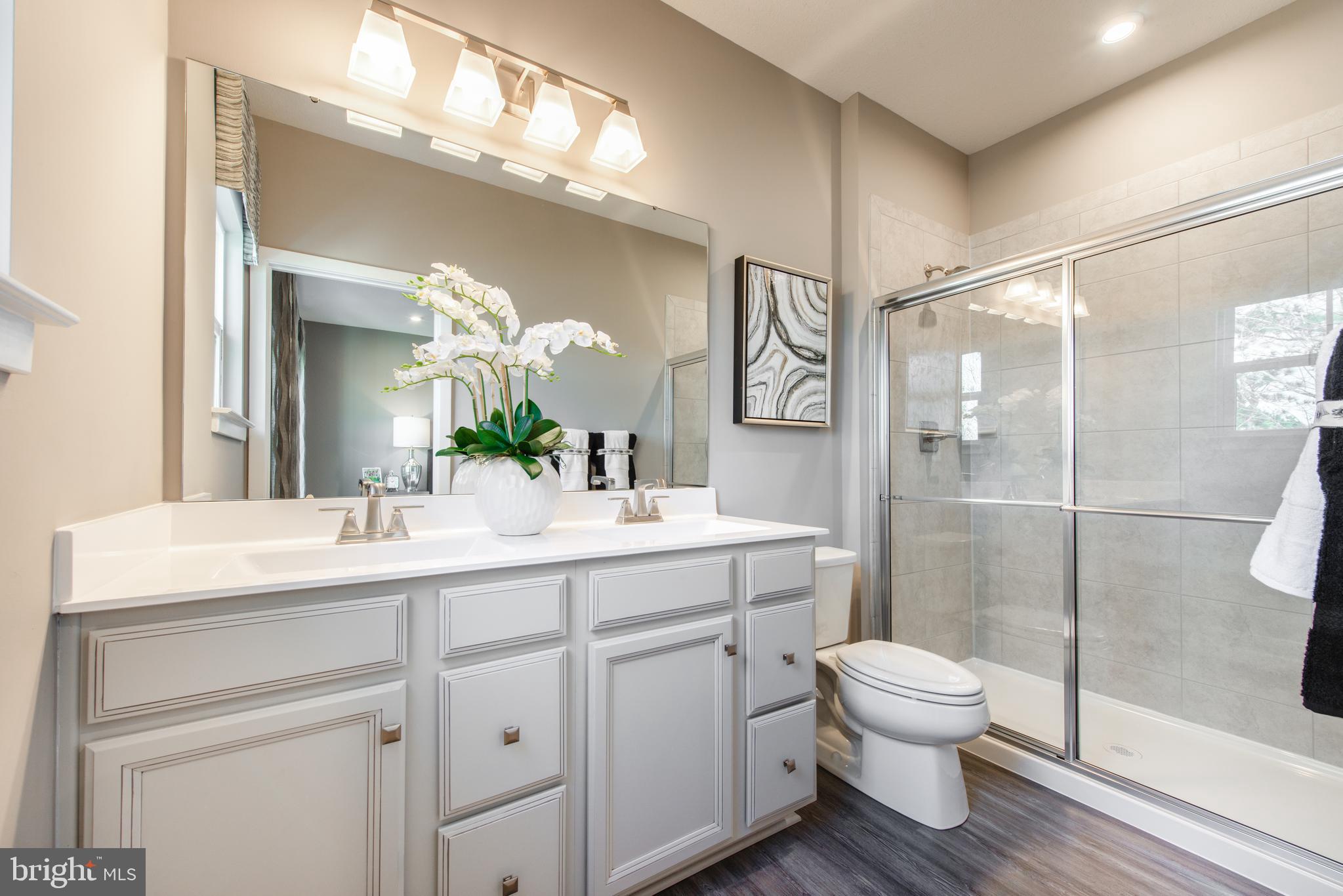 CARDINAL POINTE - Residential