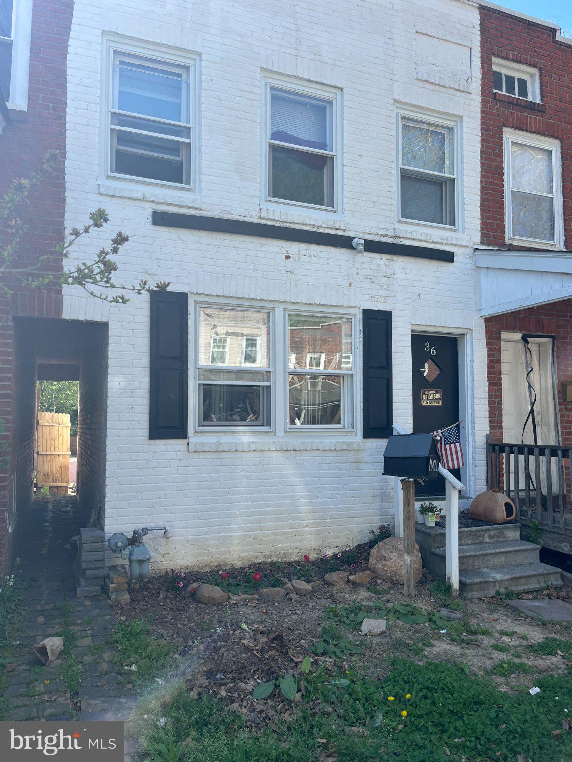 36 DENHAM AVENUE