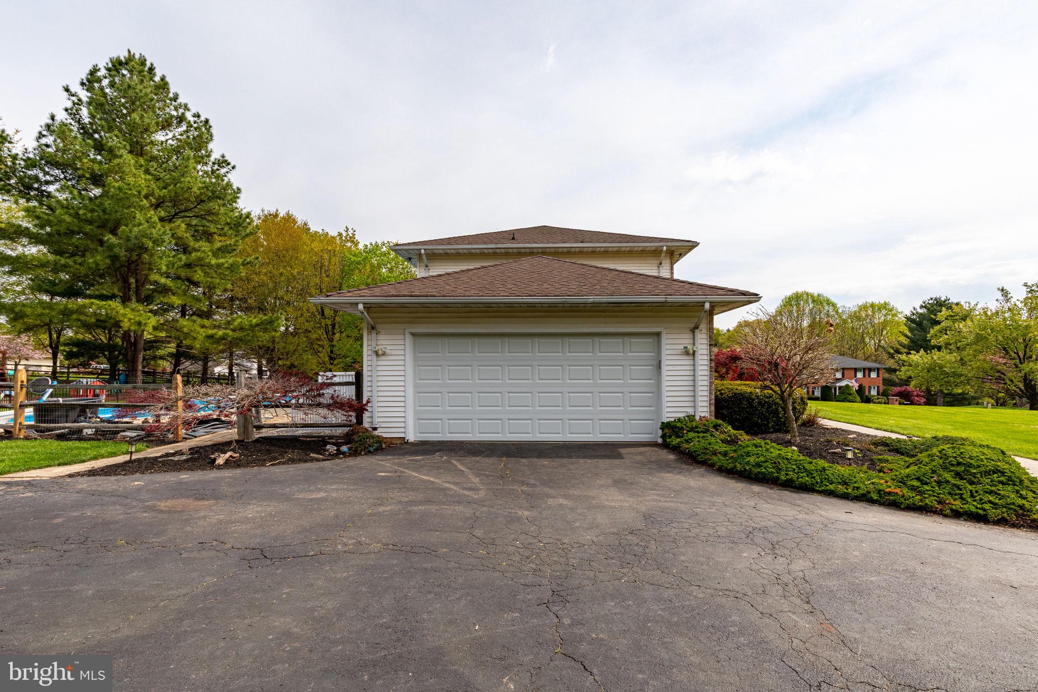 GLEN ELYN - Residential