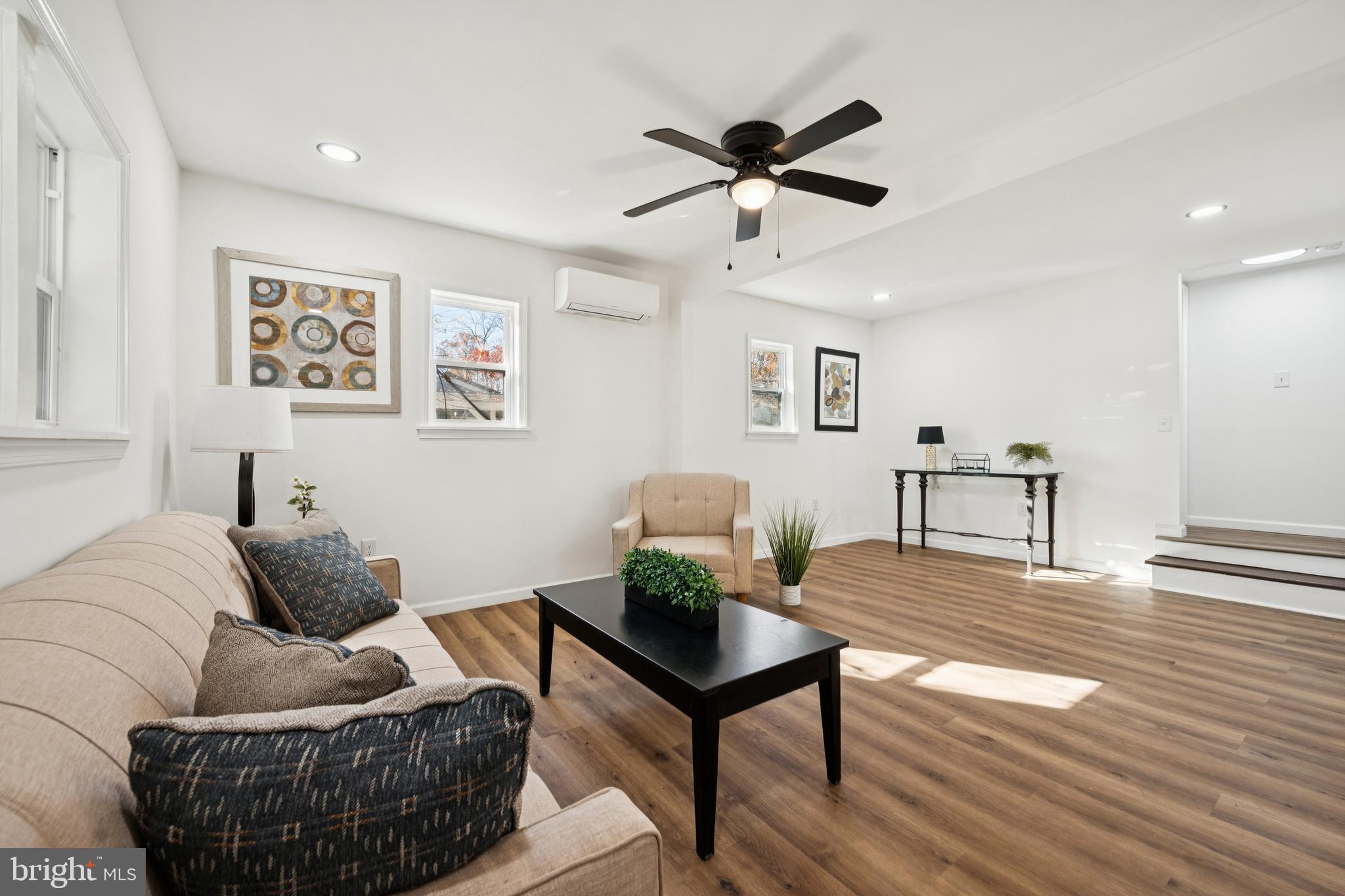 100 STAGE COACH ROAD