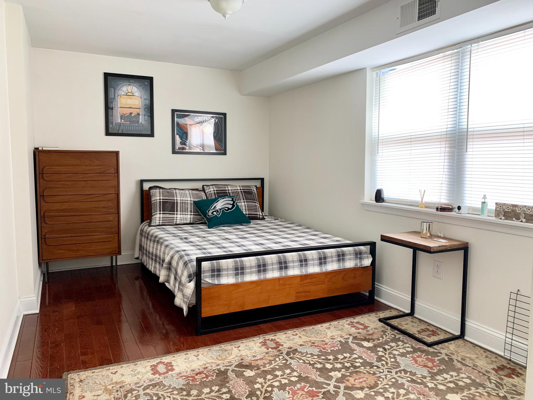 OLD CITY - Residential Lease
