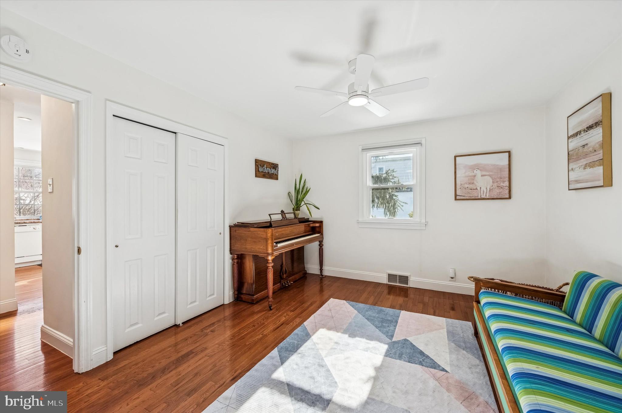 GARDEN CITY - Residential