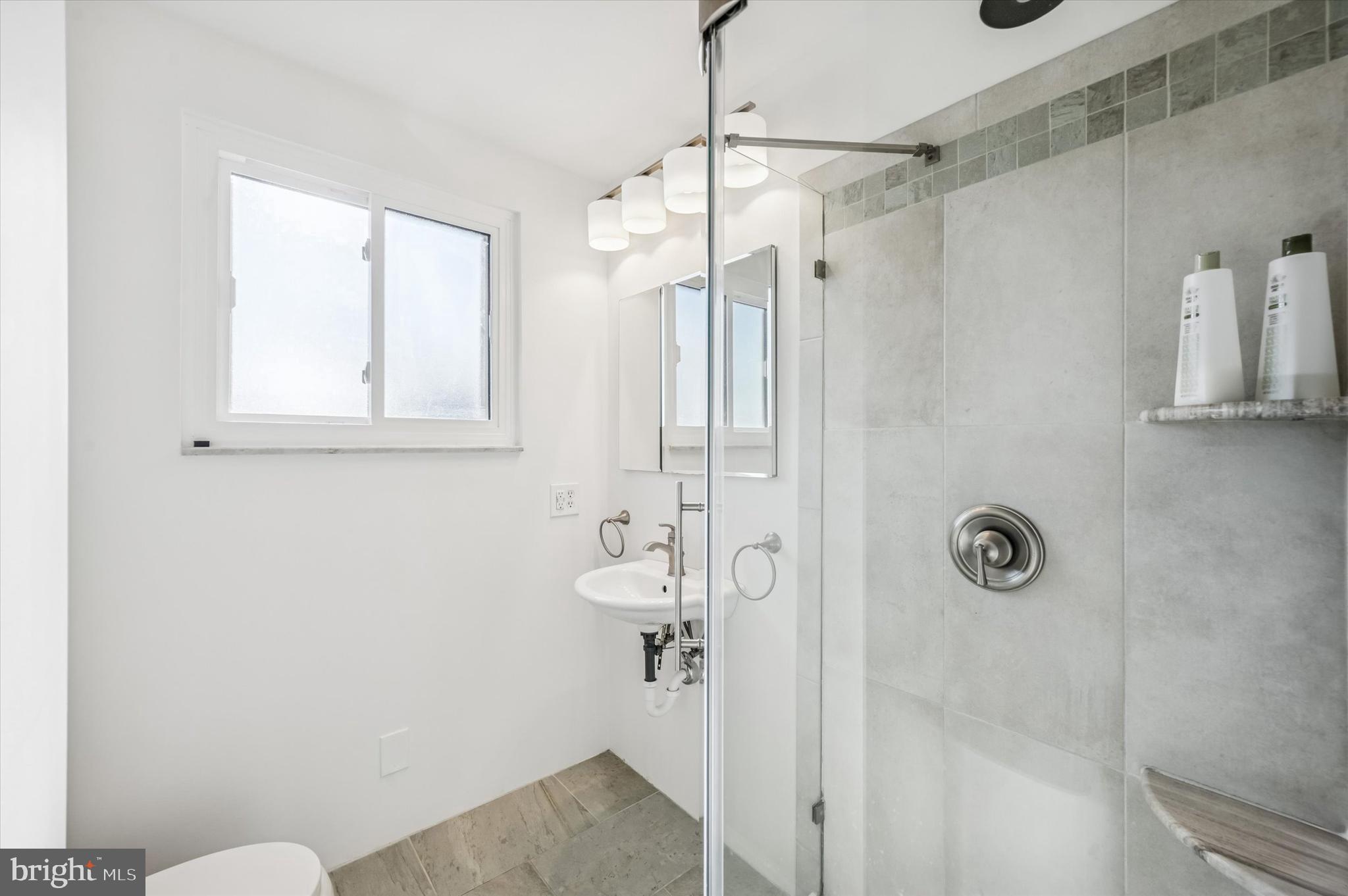 GARDEN CITY - Residential