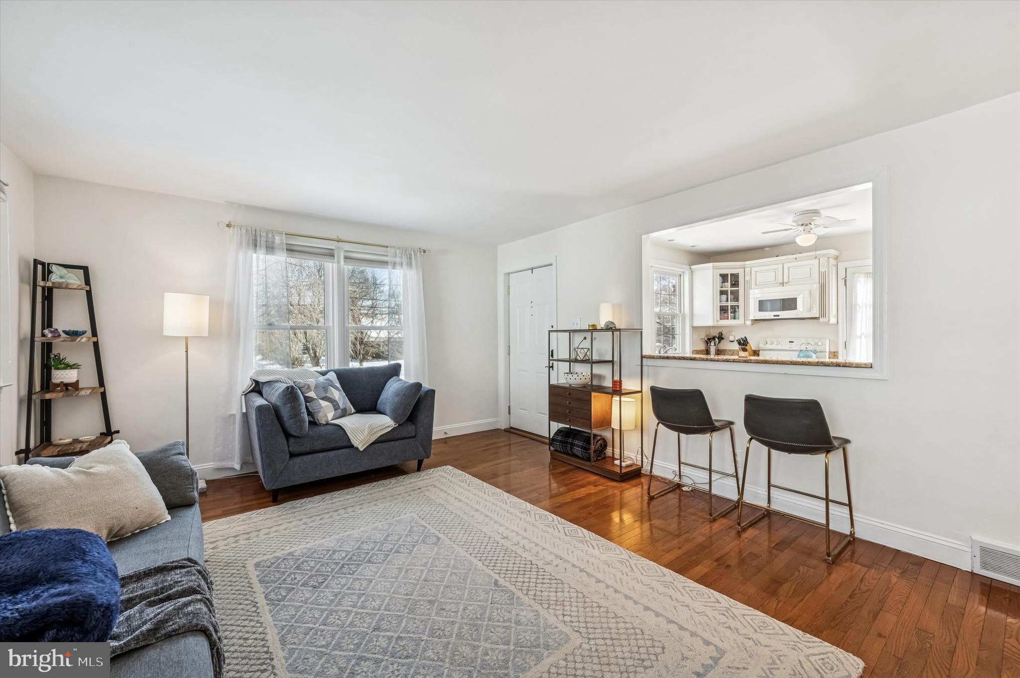 GARDEN CITY - Residential