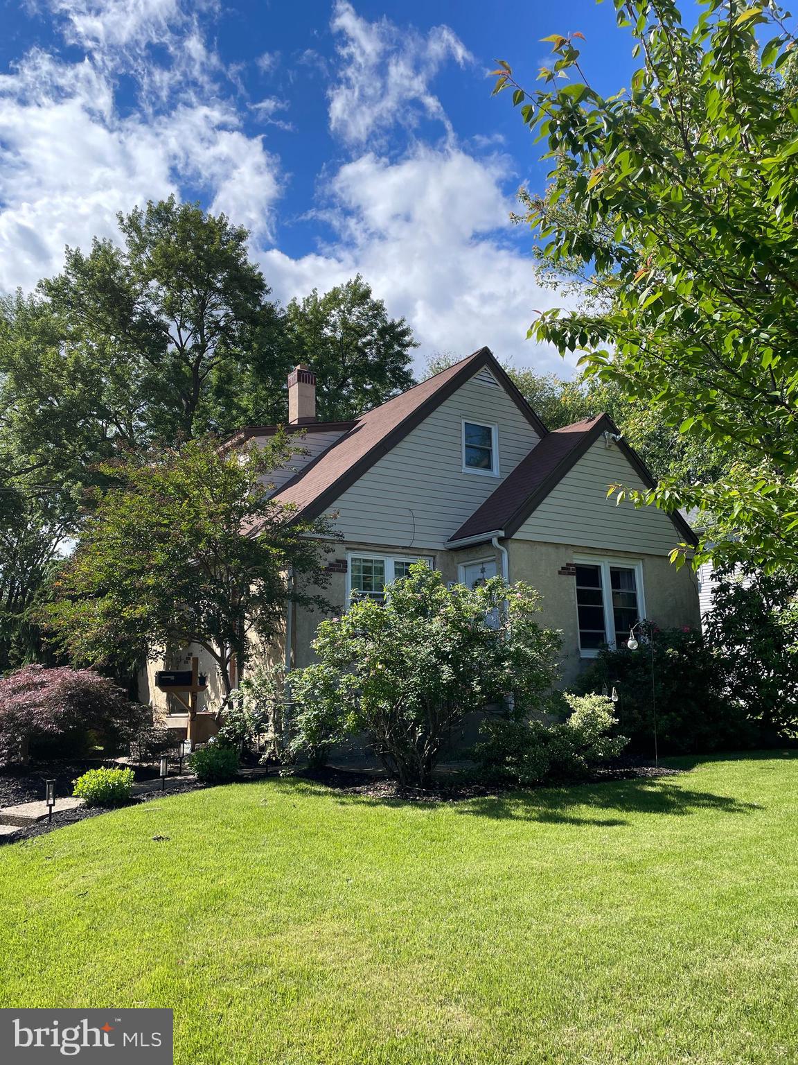 GARDEN CITY - Residential