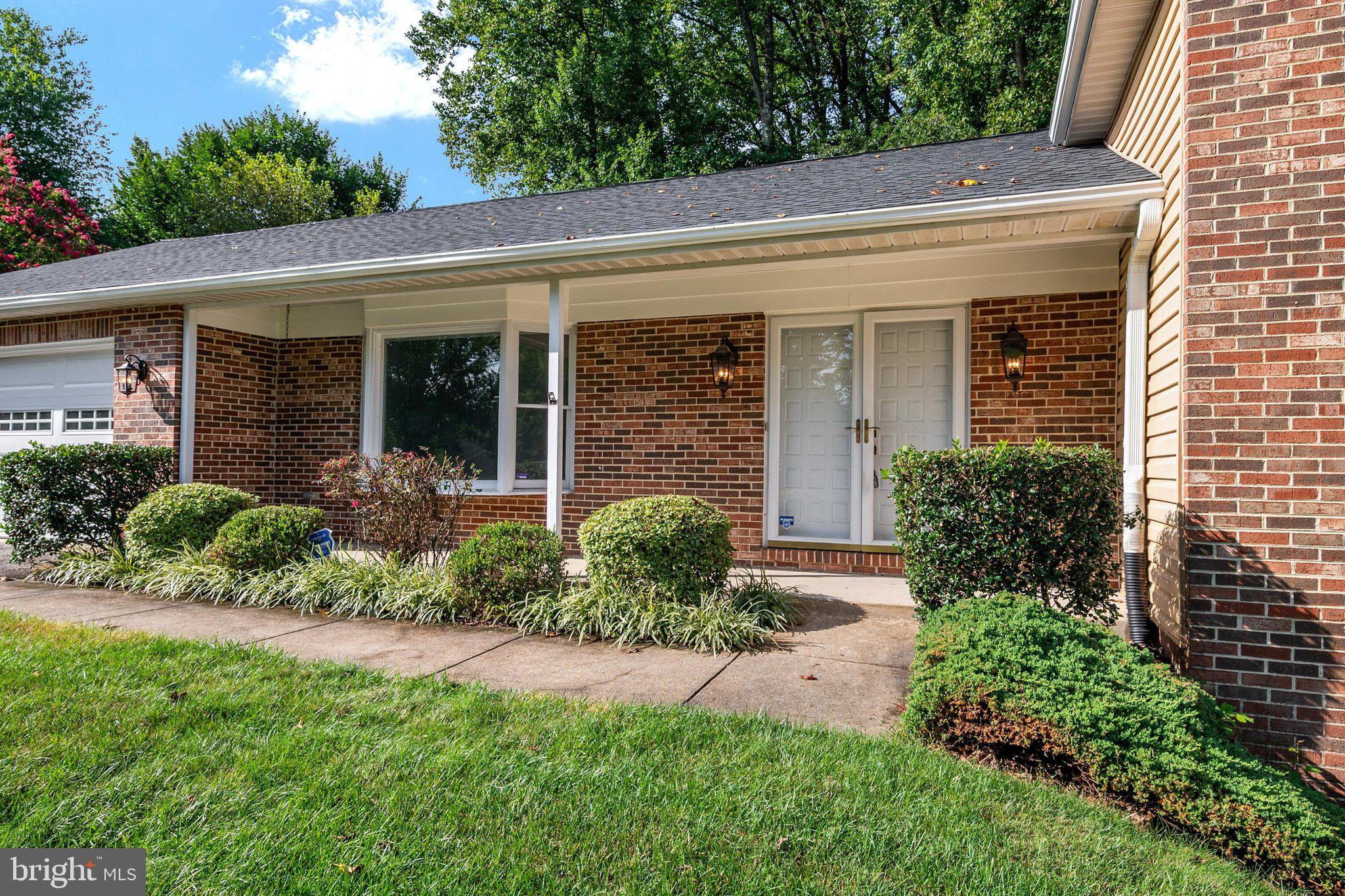 6204 GIDEON STREET