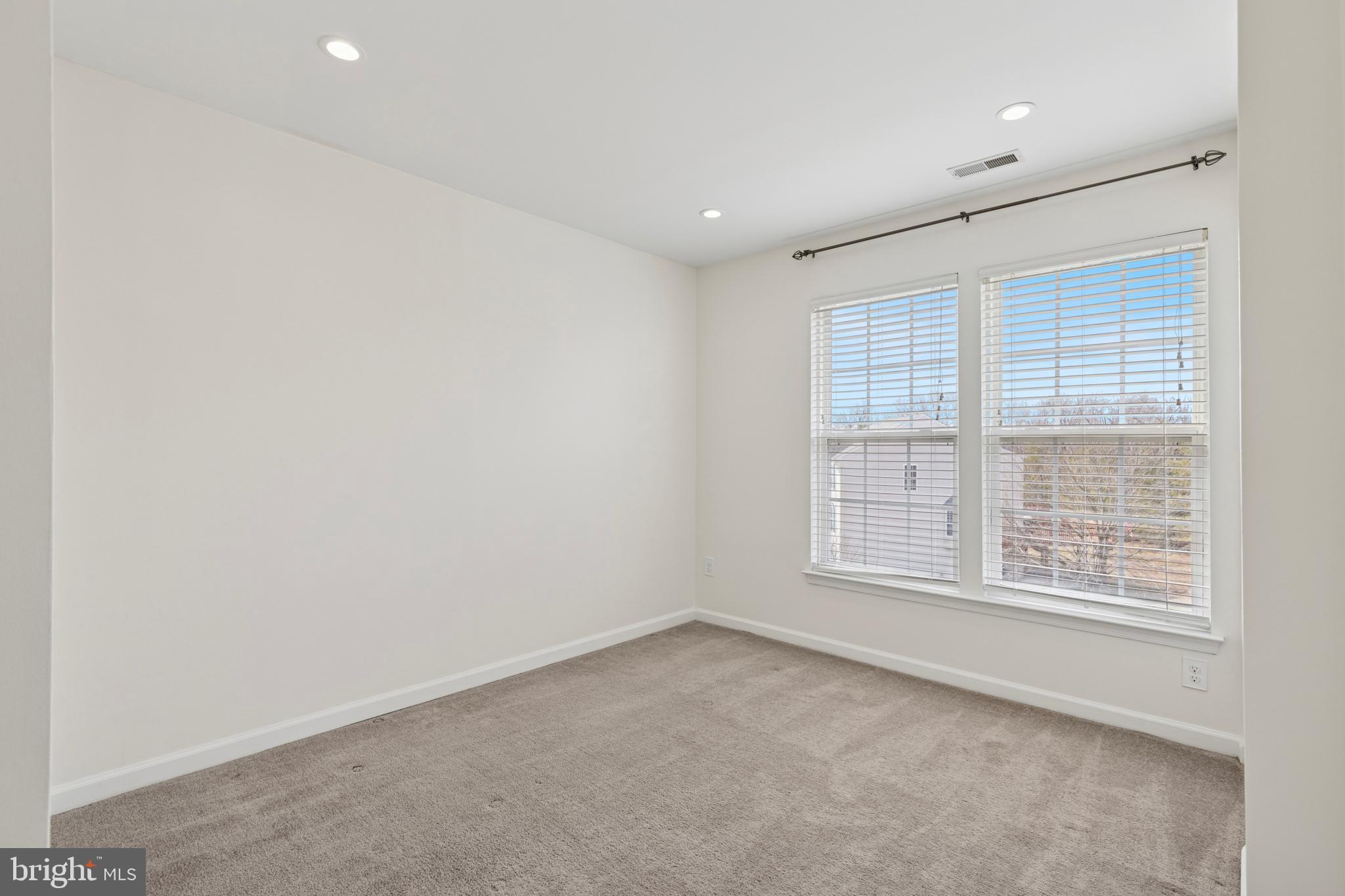 TERRACE AT MONTGOM - Residential Lease