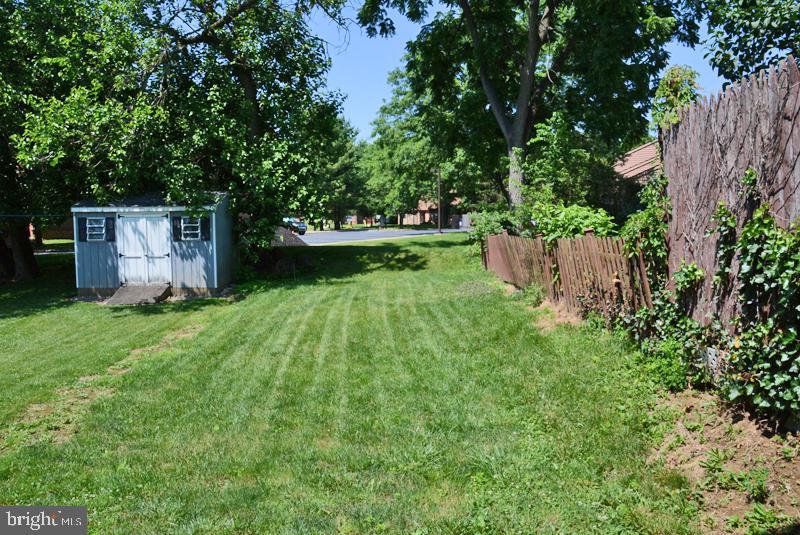 LITITZ BOROUGH - Residential