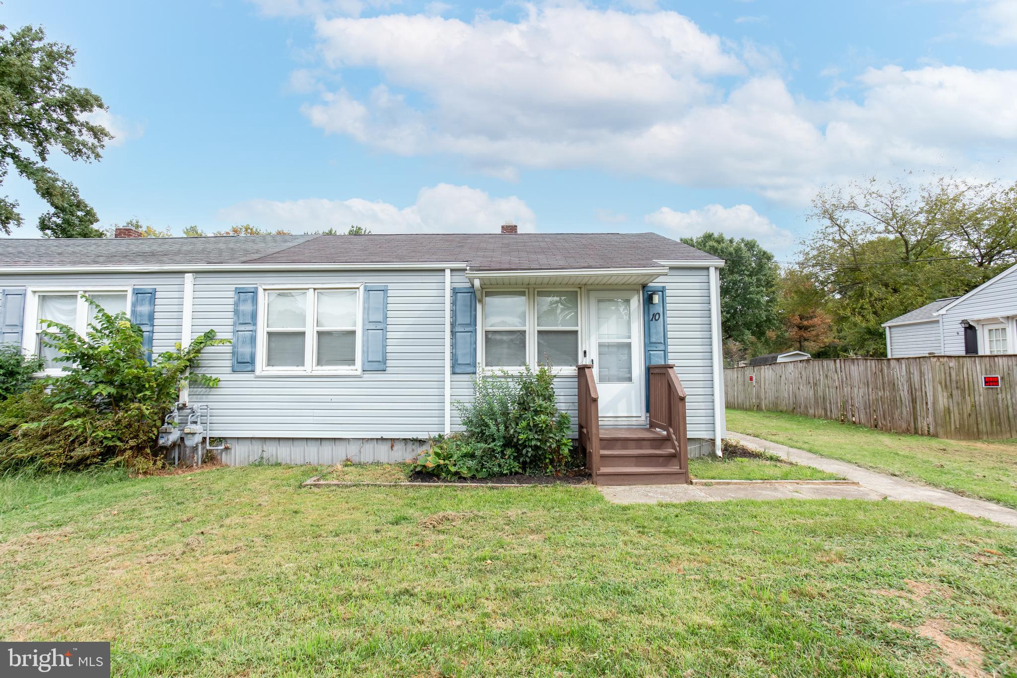 SWAN MEADOWS - Residential Lease