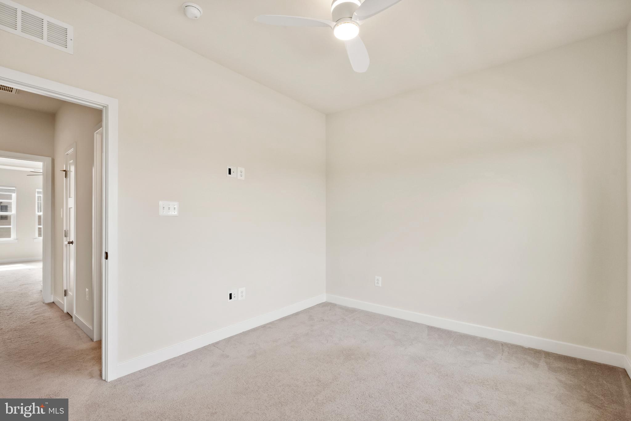 FOSTER'S GLEN - Residential Lease