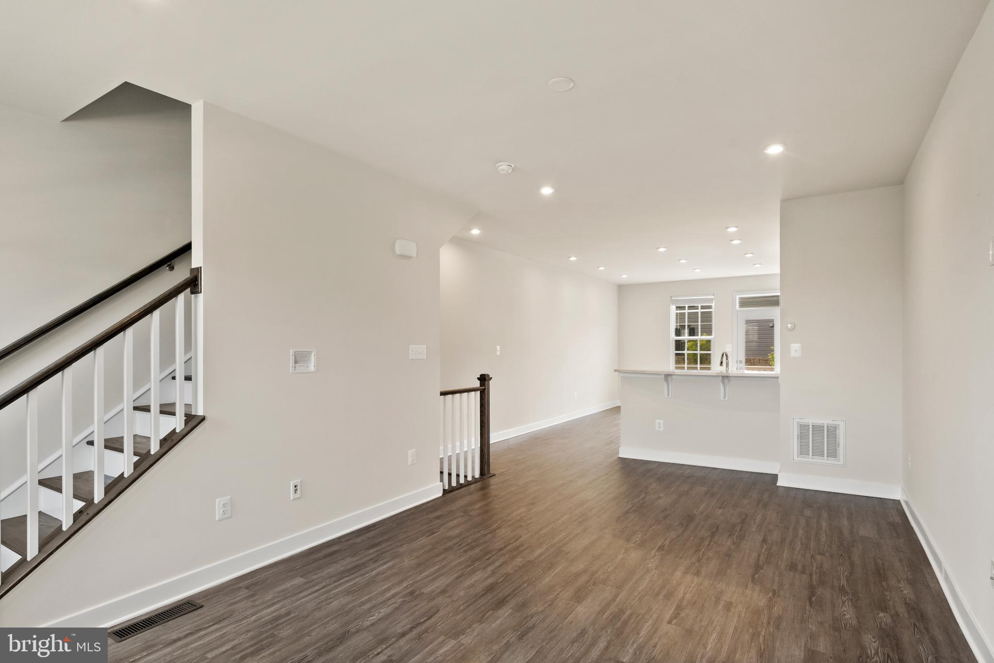 FOSTER'S GLEN - Residential Lease