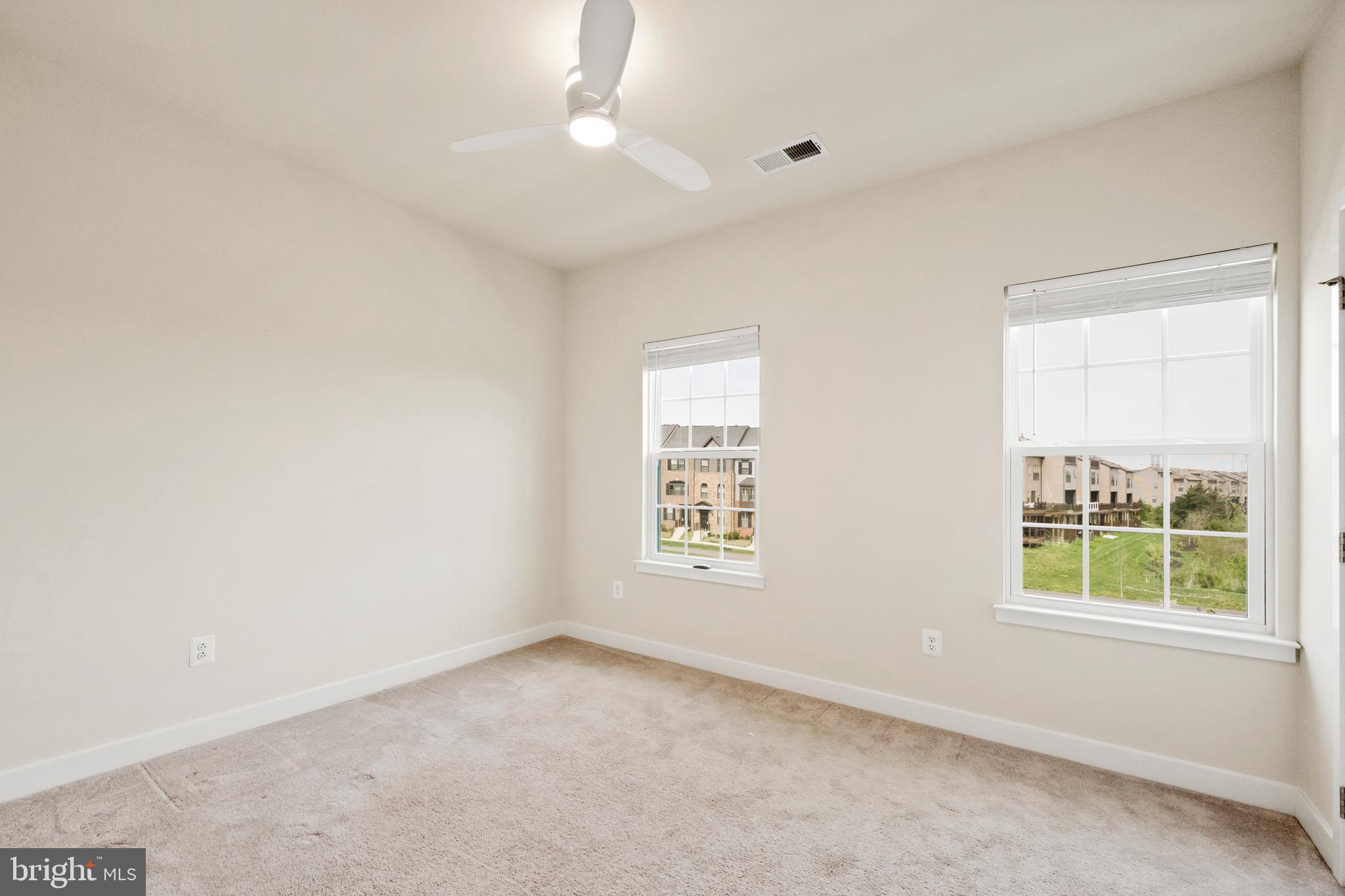 FOSTER'S GLEN - Residential Lease