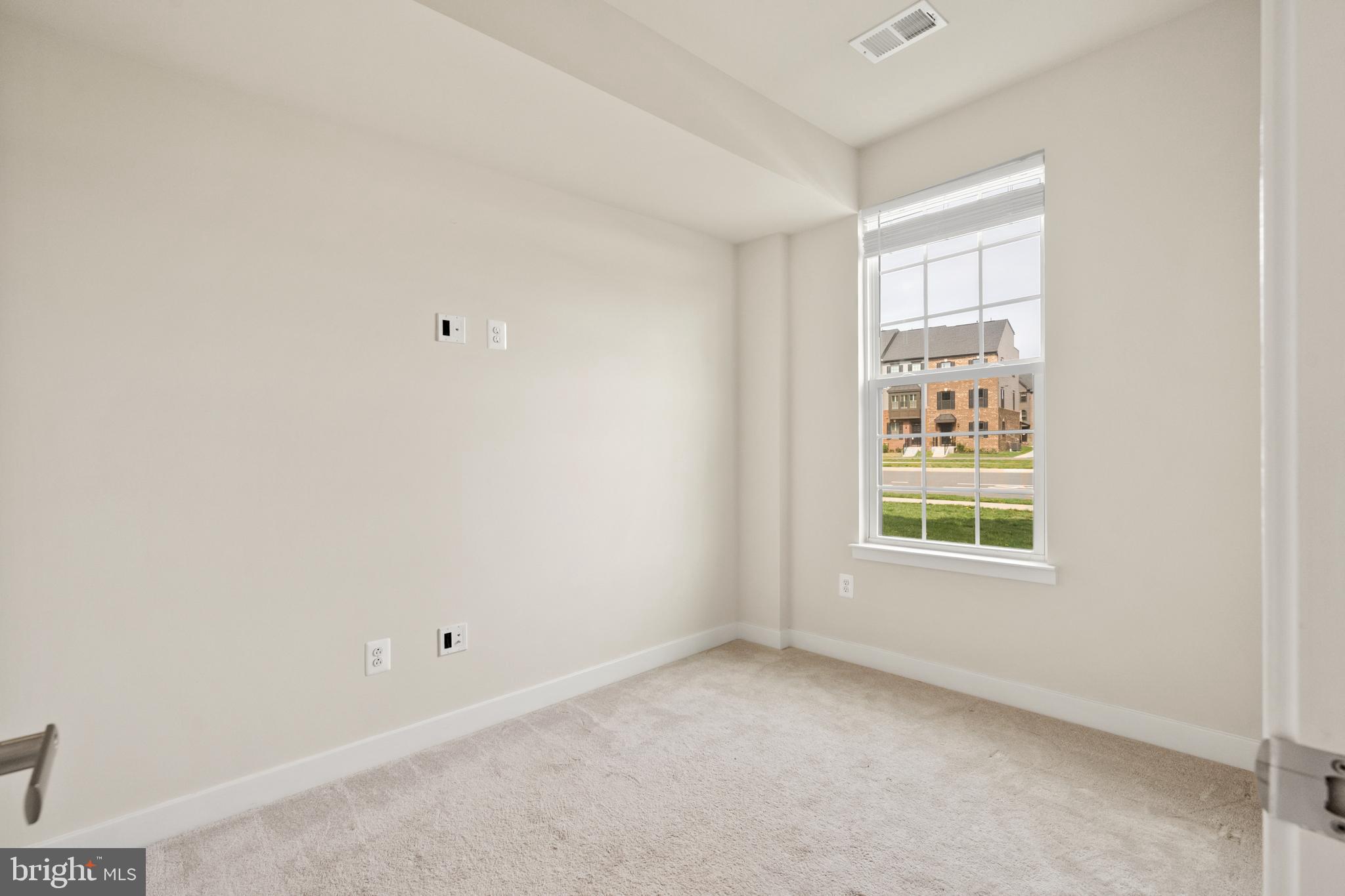 FOSTER'S GLEN - Residential Lease