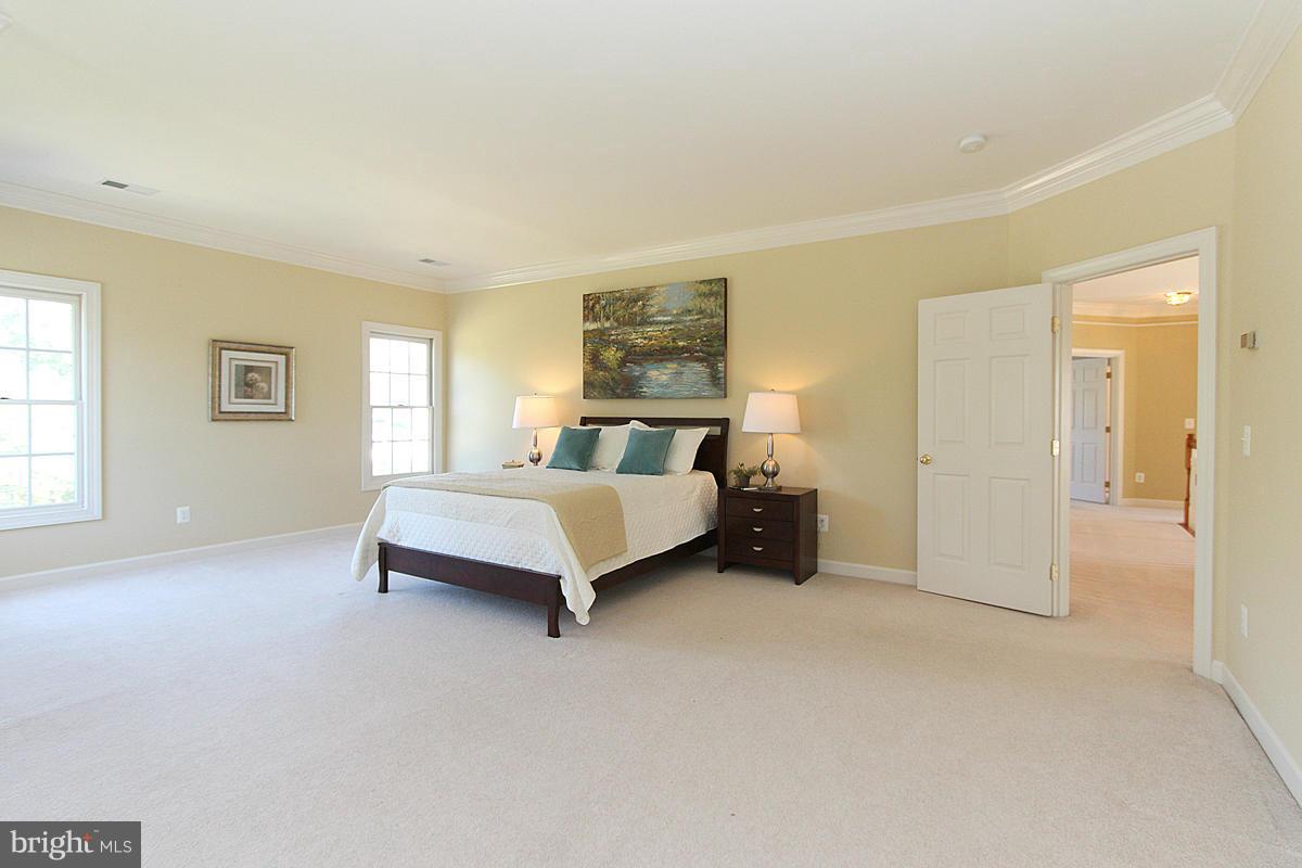 RIDGES OF ALEXANDRIA - Residential