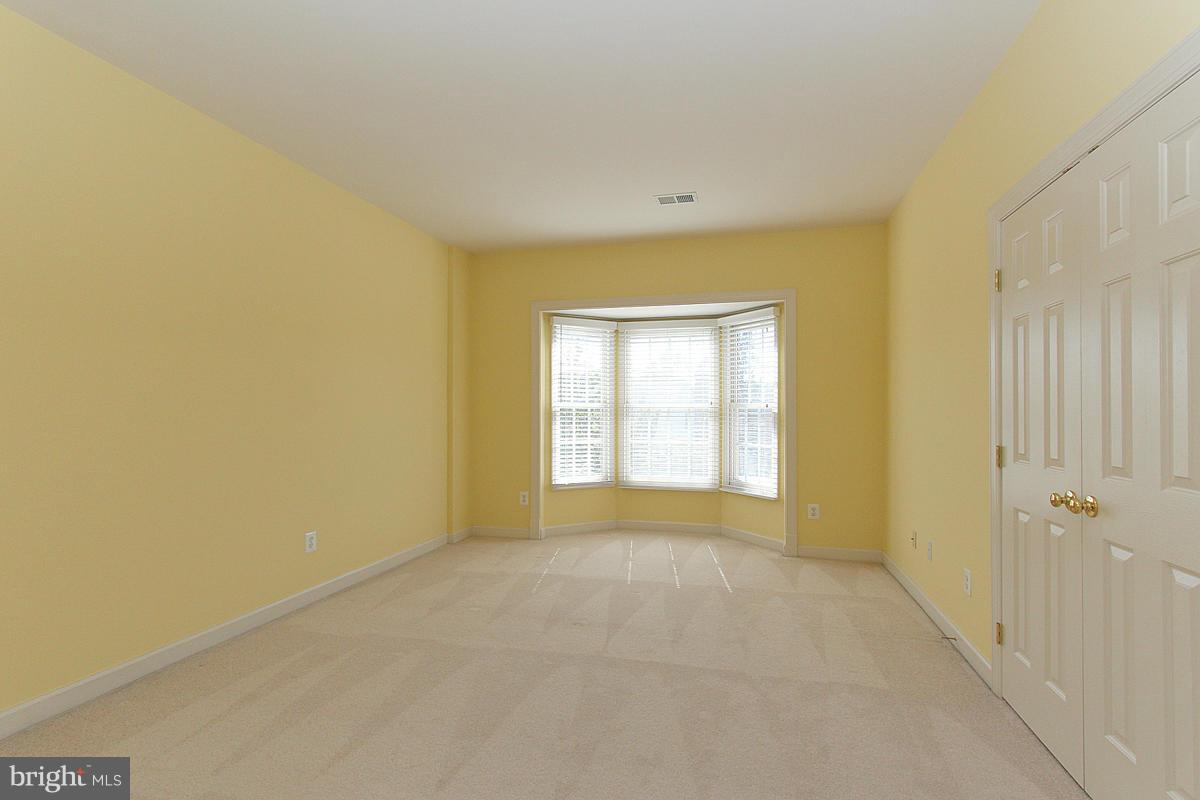 RIDGES OF ALEXANDRIA - Residential