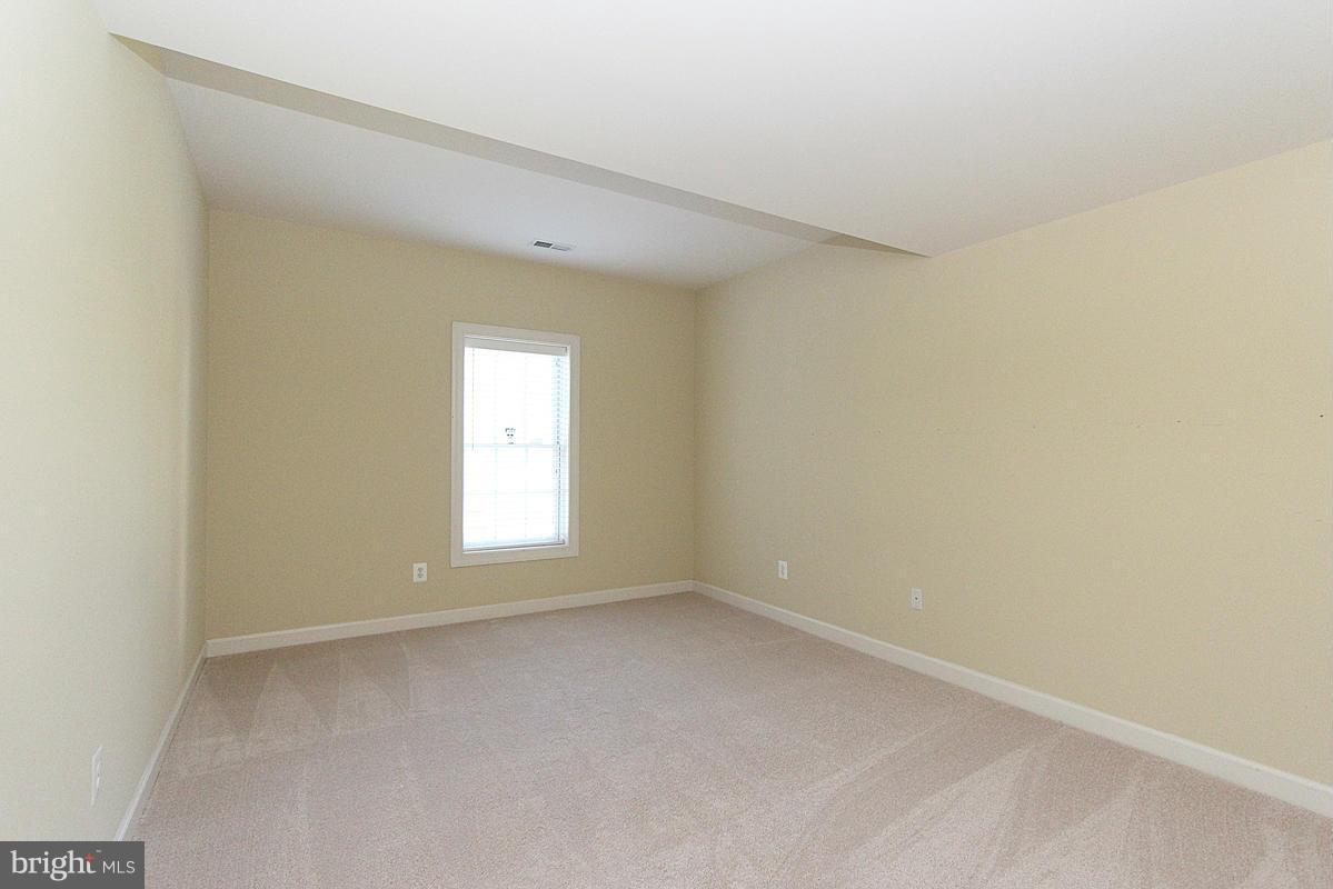 RIDGES OF ALEXANDRIA - Residential