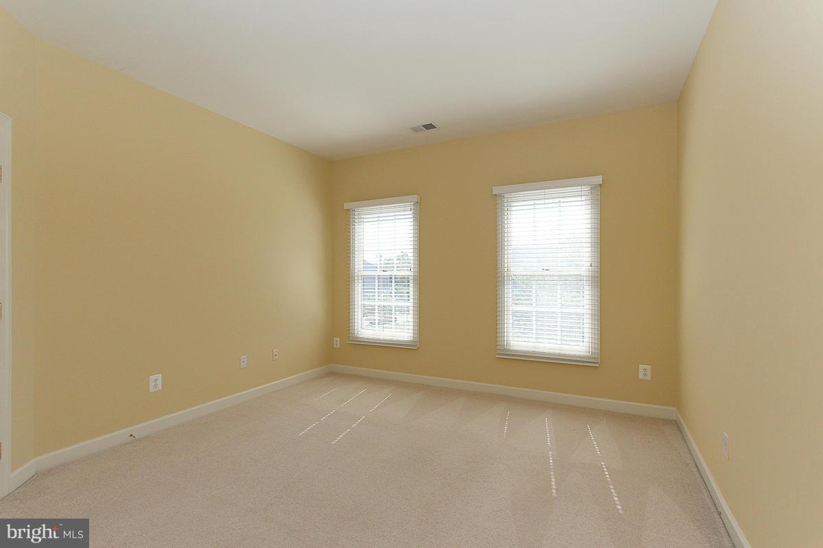 RIDGES OF ALEXANDRIA - Residential