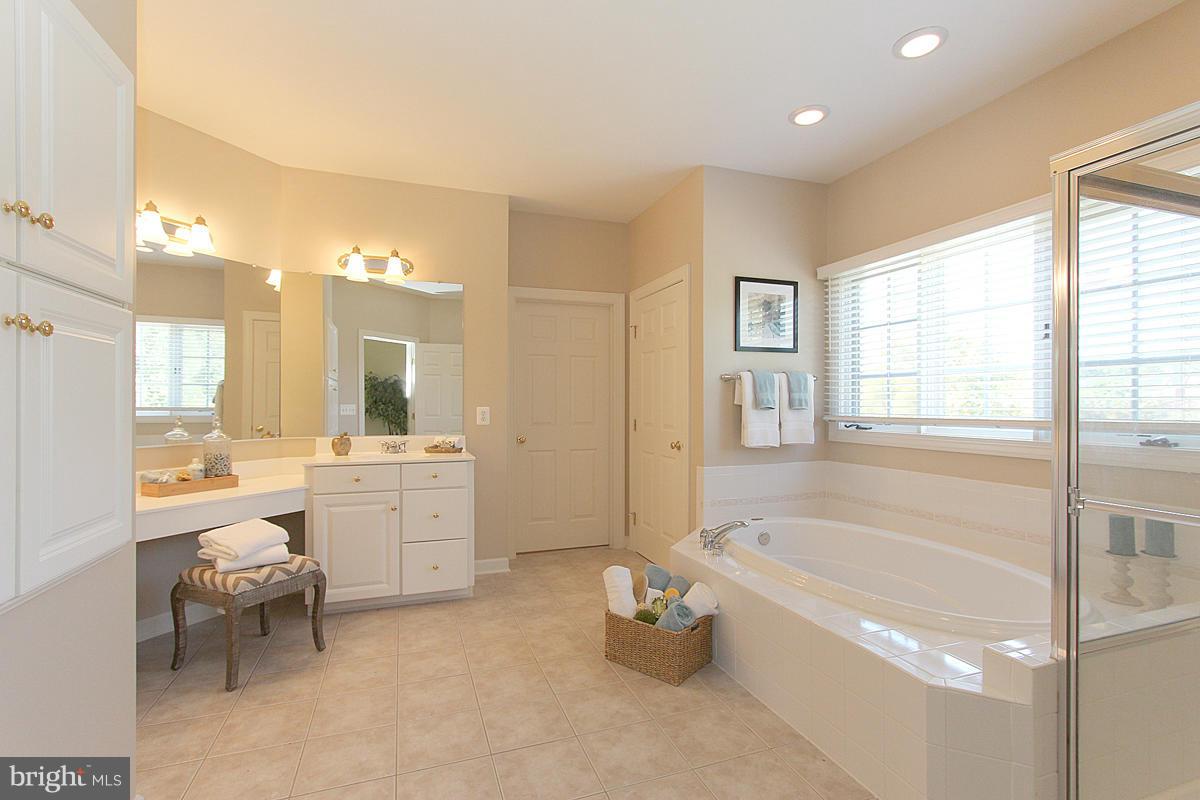 RIDGES OF ALEXANDRIA - Residential