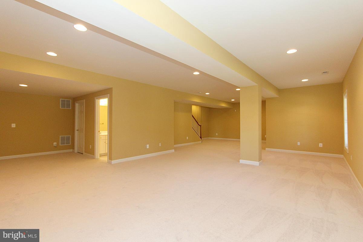 RIDGES OF ALEXANDRIA - Residential