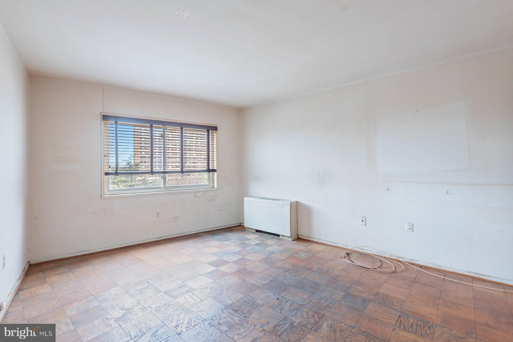 UNIVERSITY TOWERS CODM - Residential