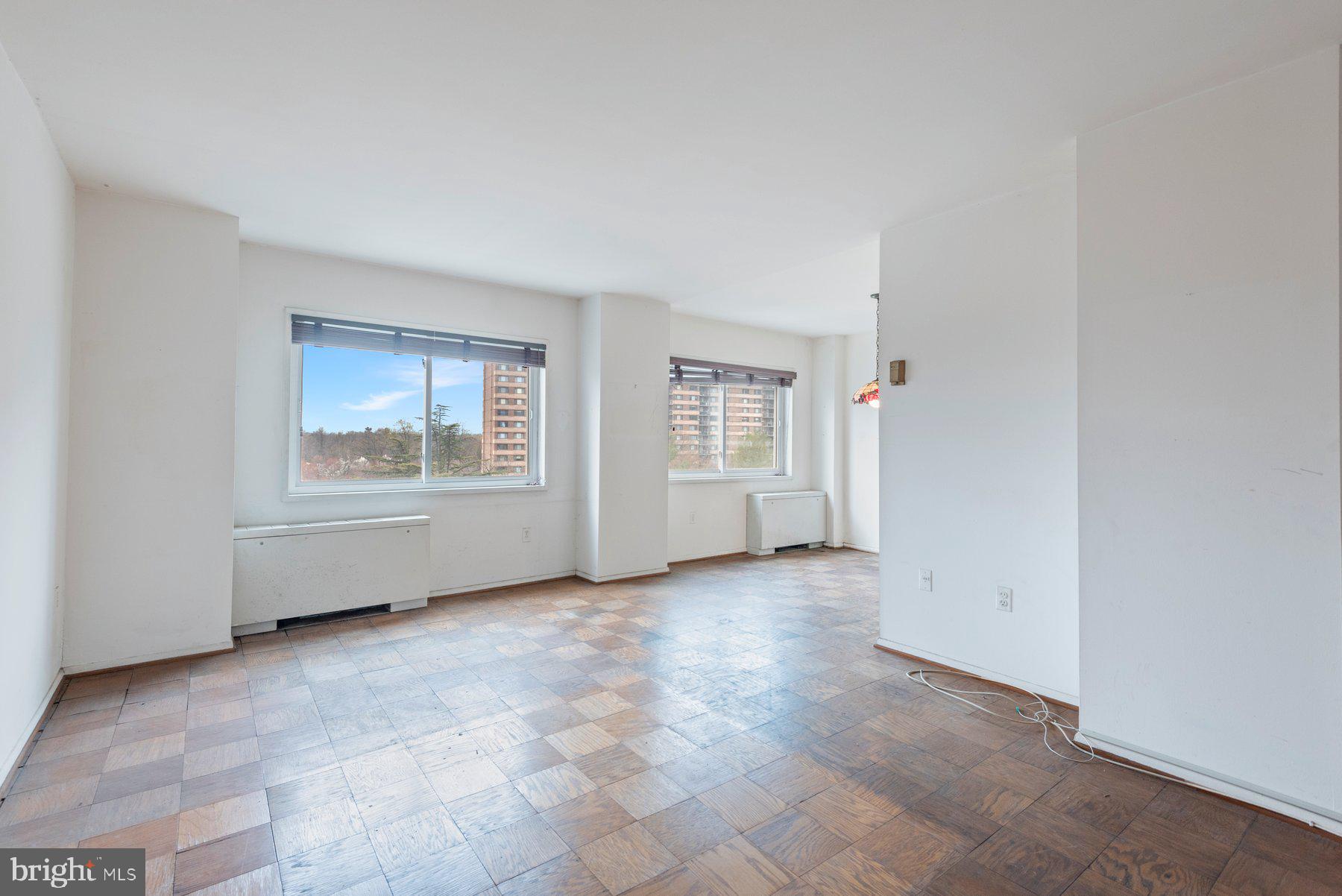 UNIVERSITY TOWERS CODM - Residential