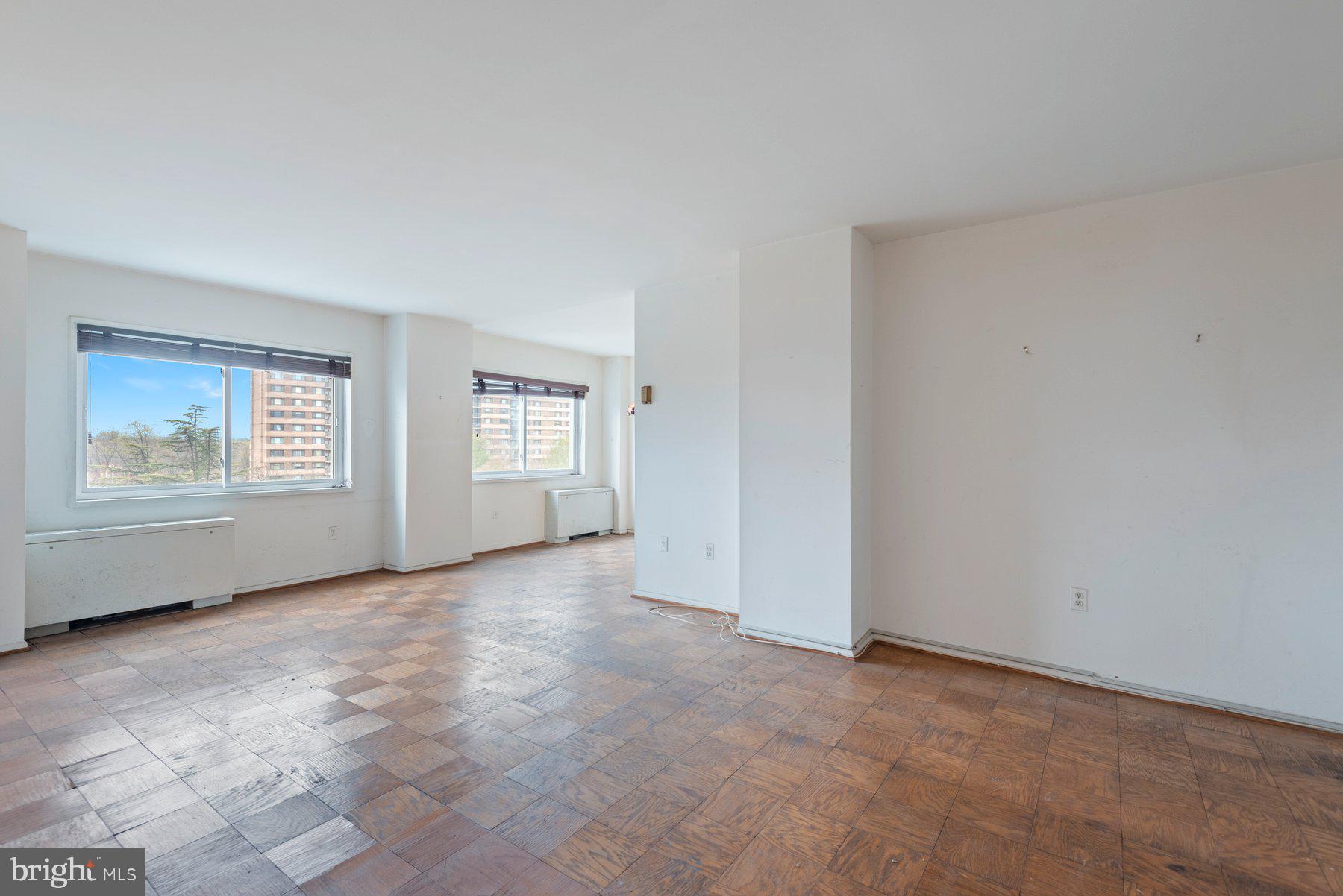 UNIVERSITY TOWERS CODM - Residential