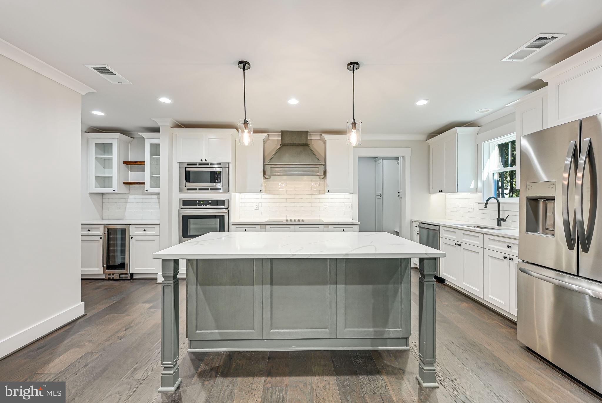 FAWN LAKE - Residential