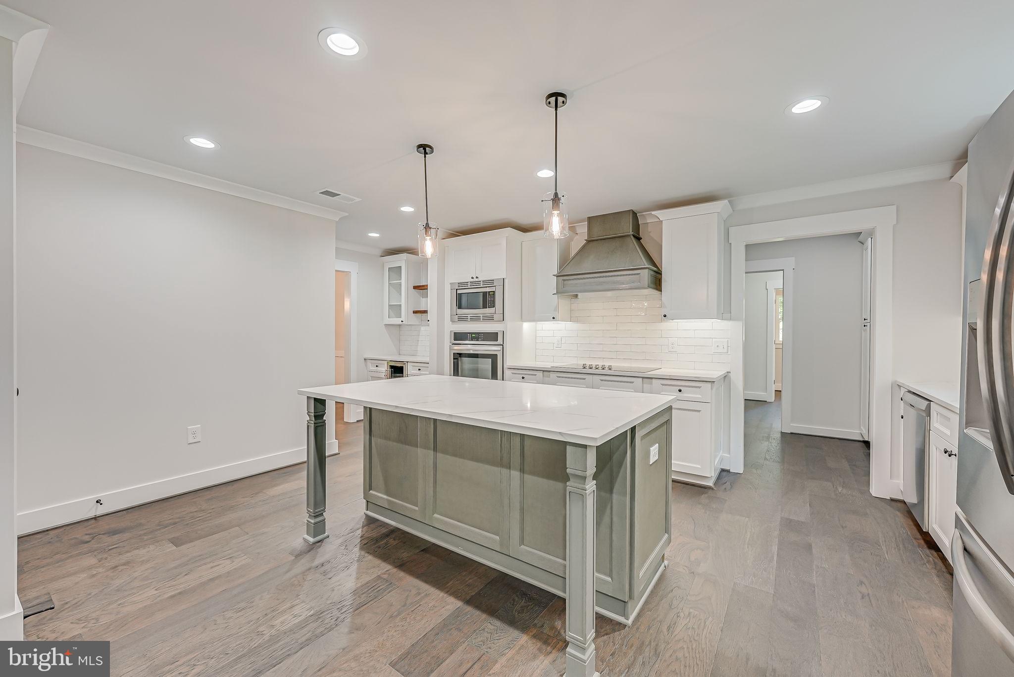 FAWN LAKE - Residential