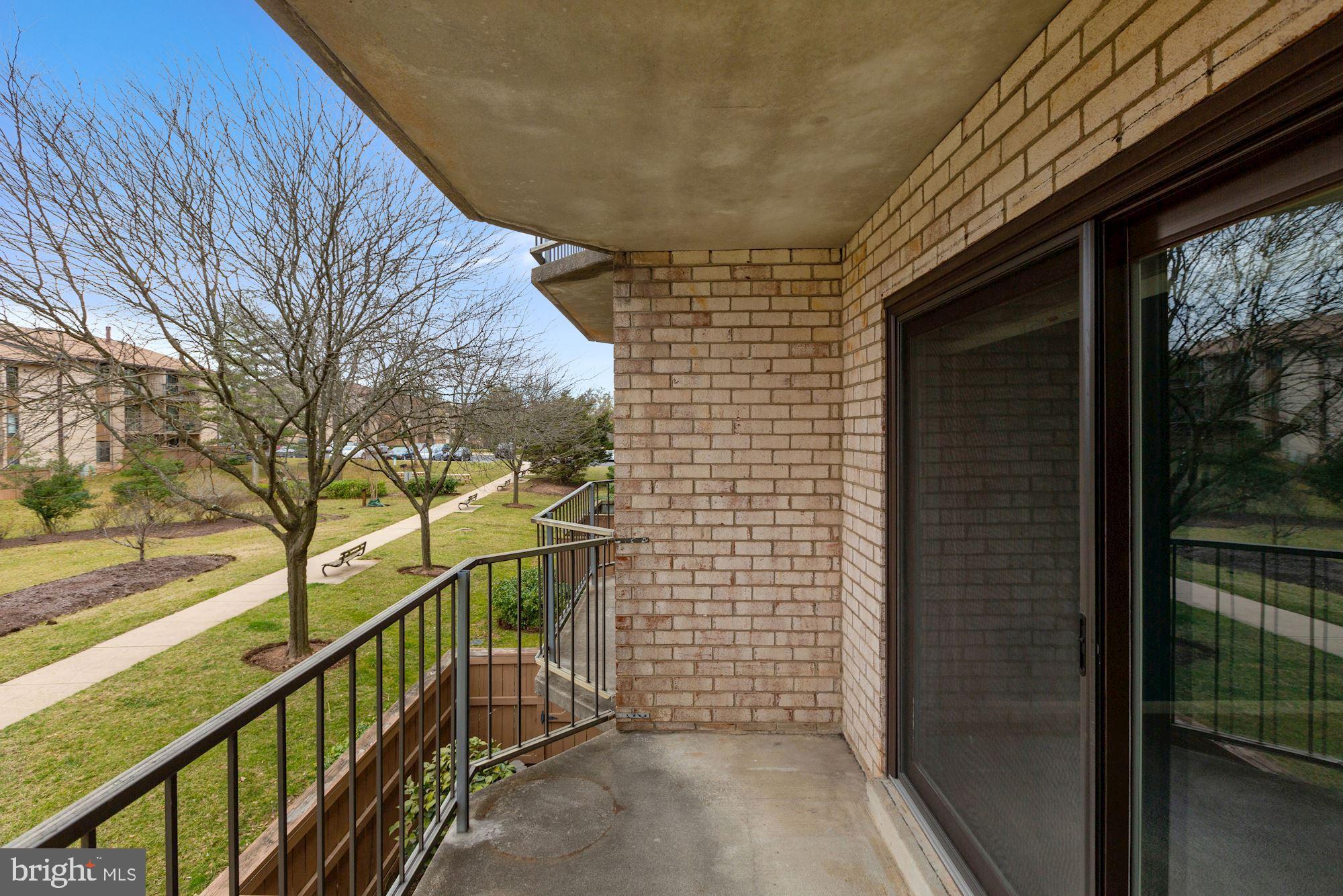 HUNTING RIDGE CONDOMINIUM - Residential