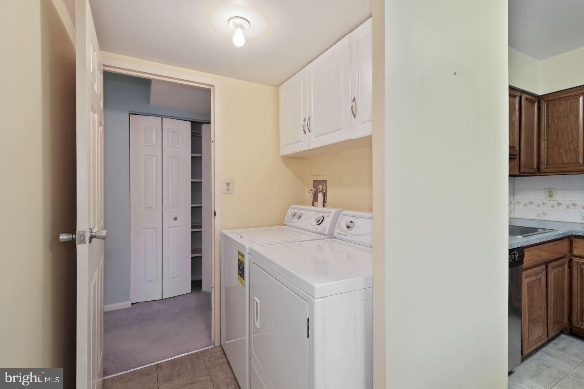 HUNTING RIDGE CONDOMINIUM - Residential