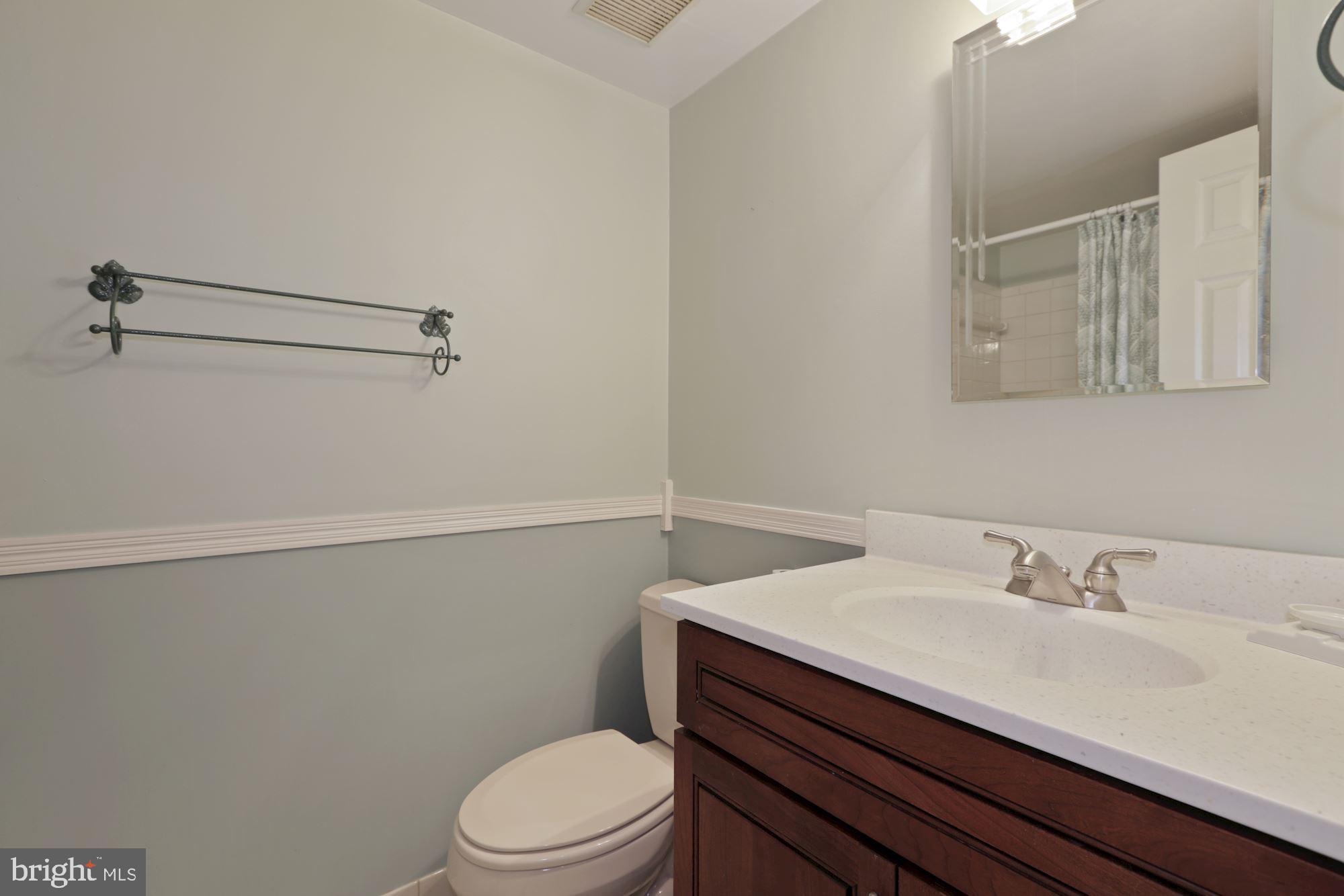 HUNTING RIDGE CONDOMINIUM - Residential