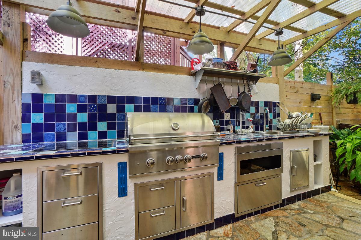 GILBERT'S ADDITION - Residential