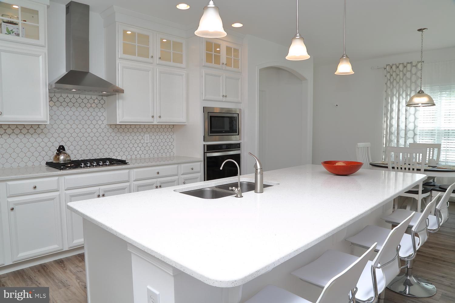 SUMMIT AT STONEMILL - Residential