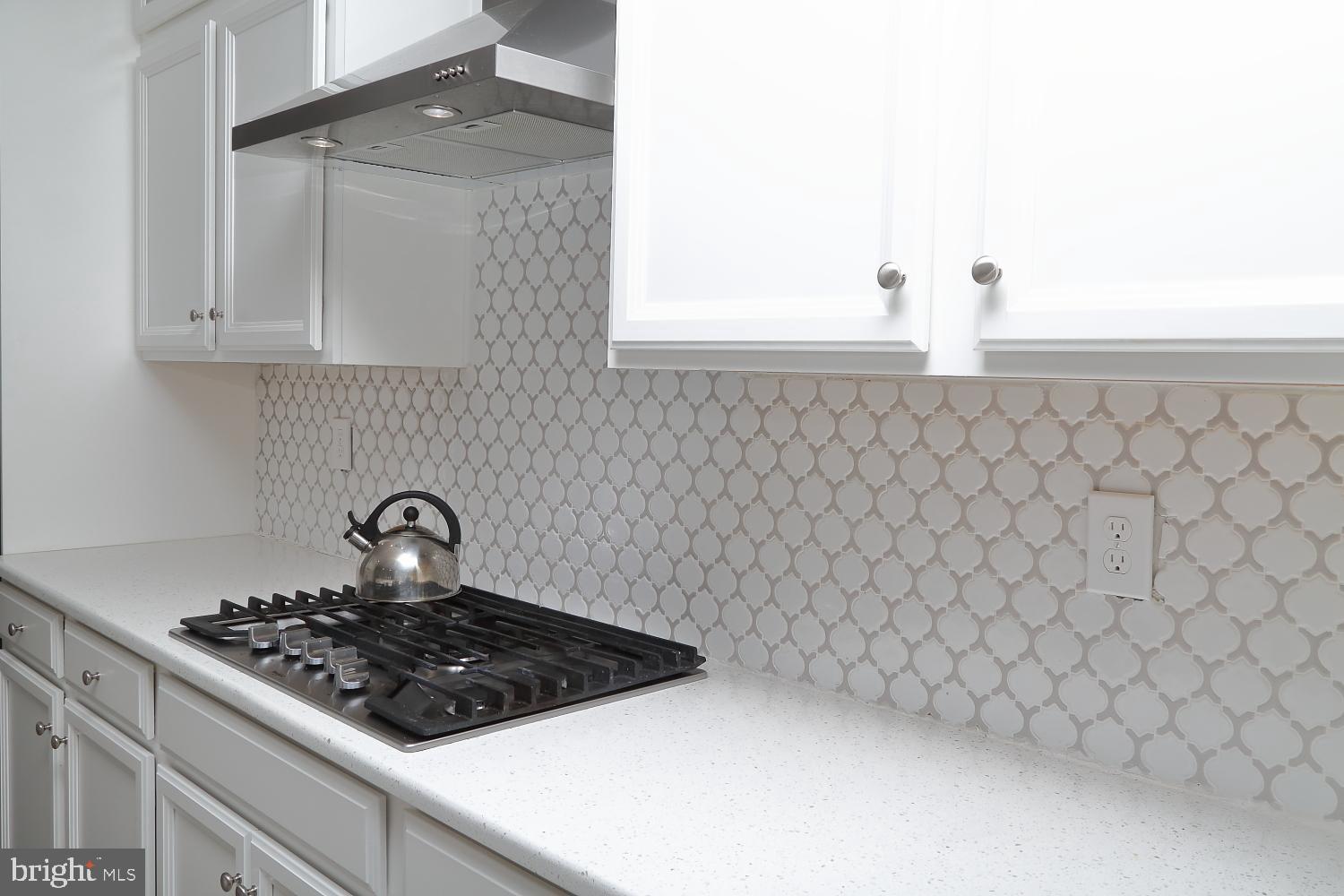 SUMMIT AT STONEMILL - Residential