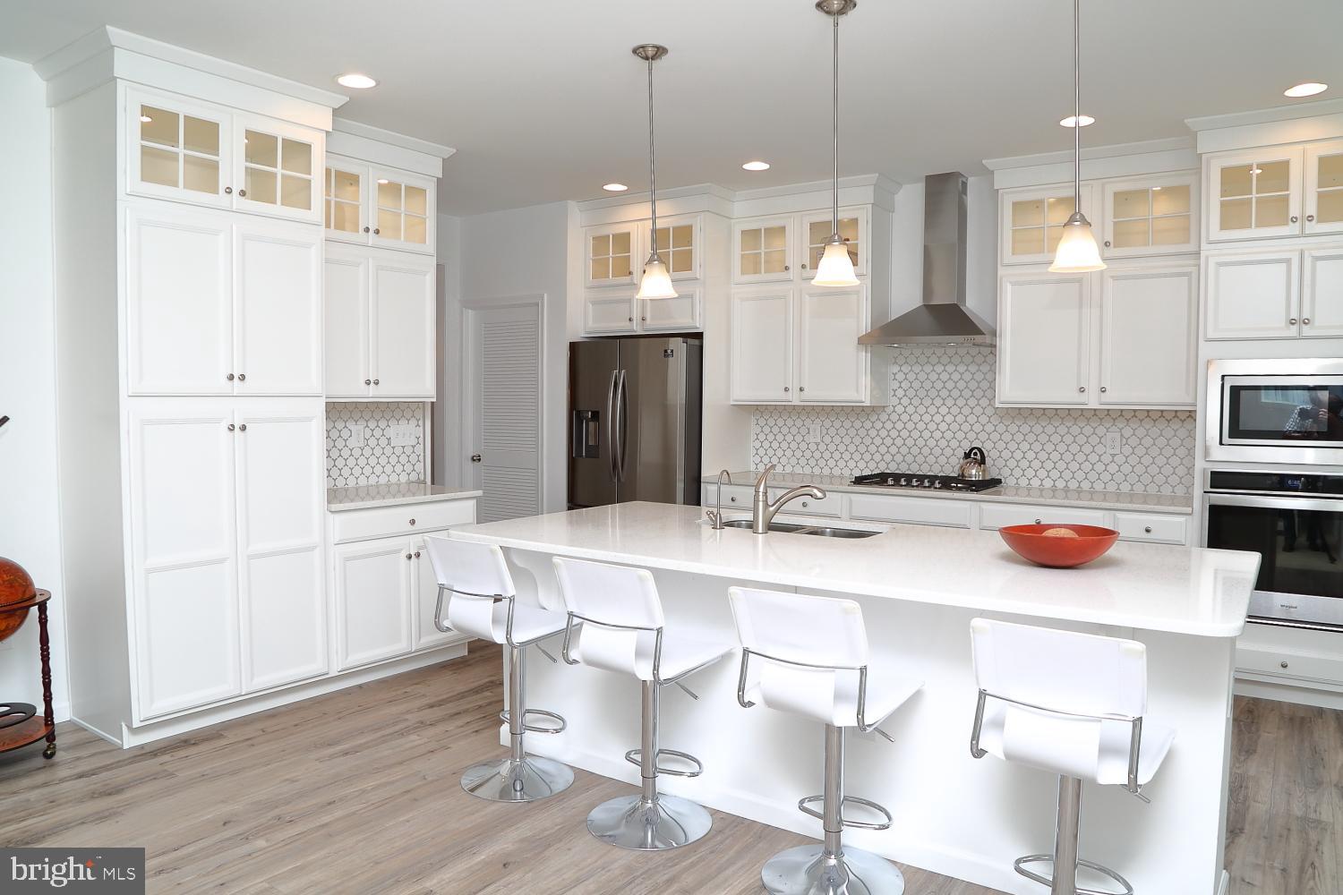 SUMMIT AT STONEMILL - Residential