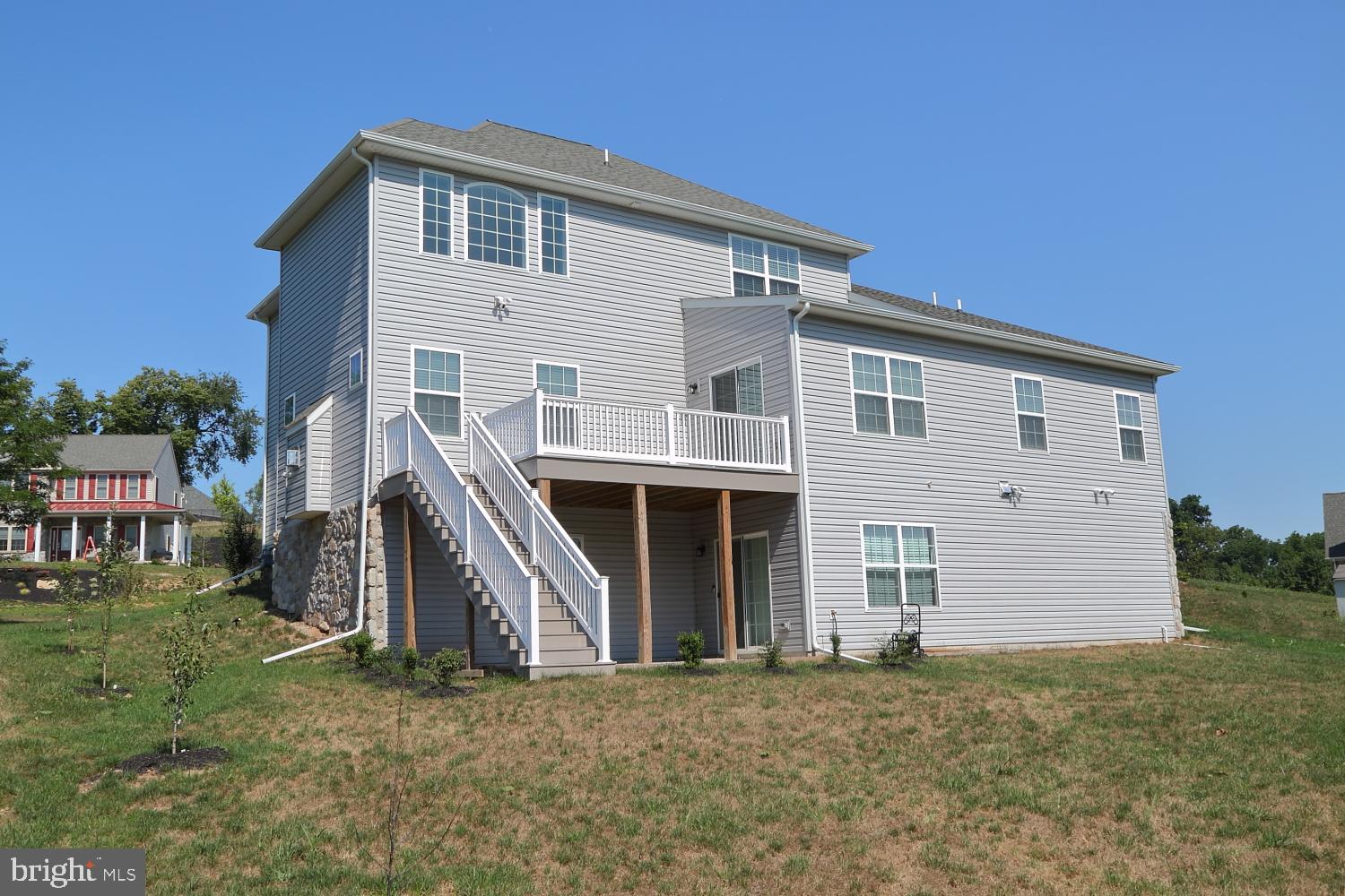 SUMMIT AT STONEMILL - Residential