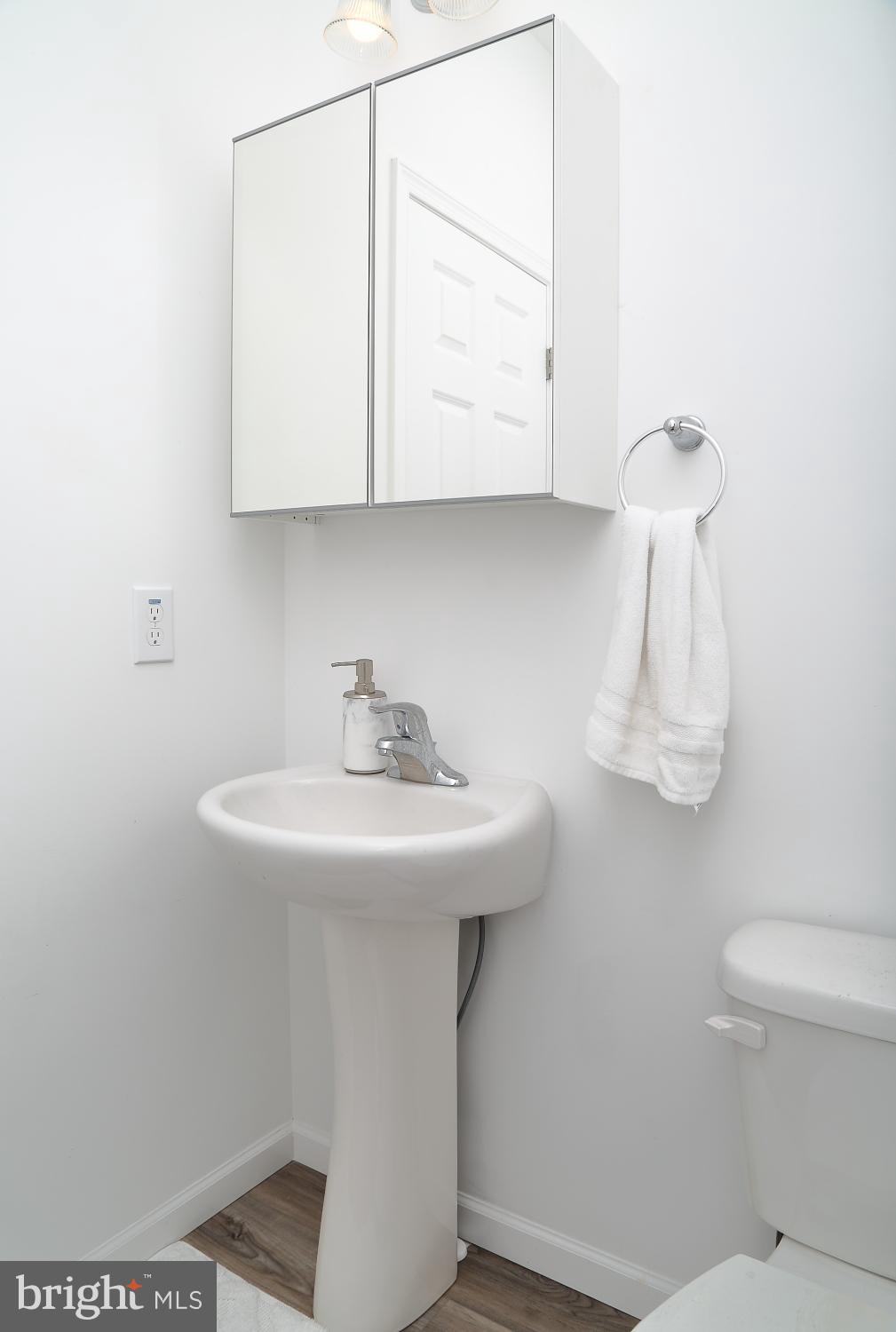 SUMMIT AT STONEMILL - Residential