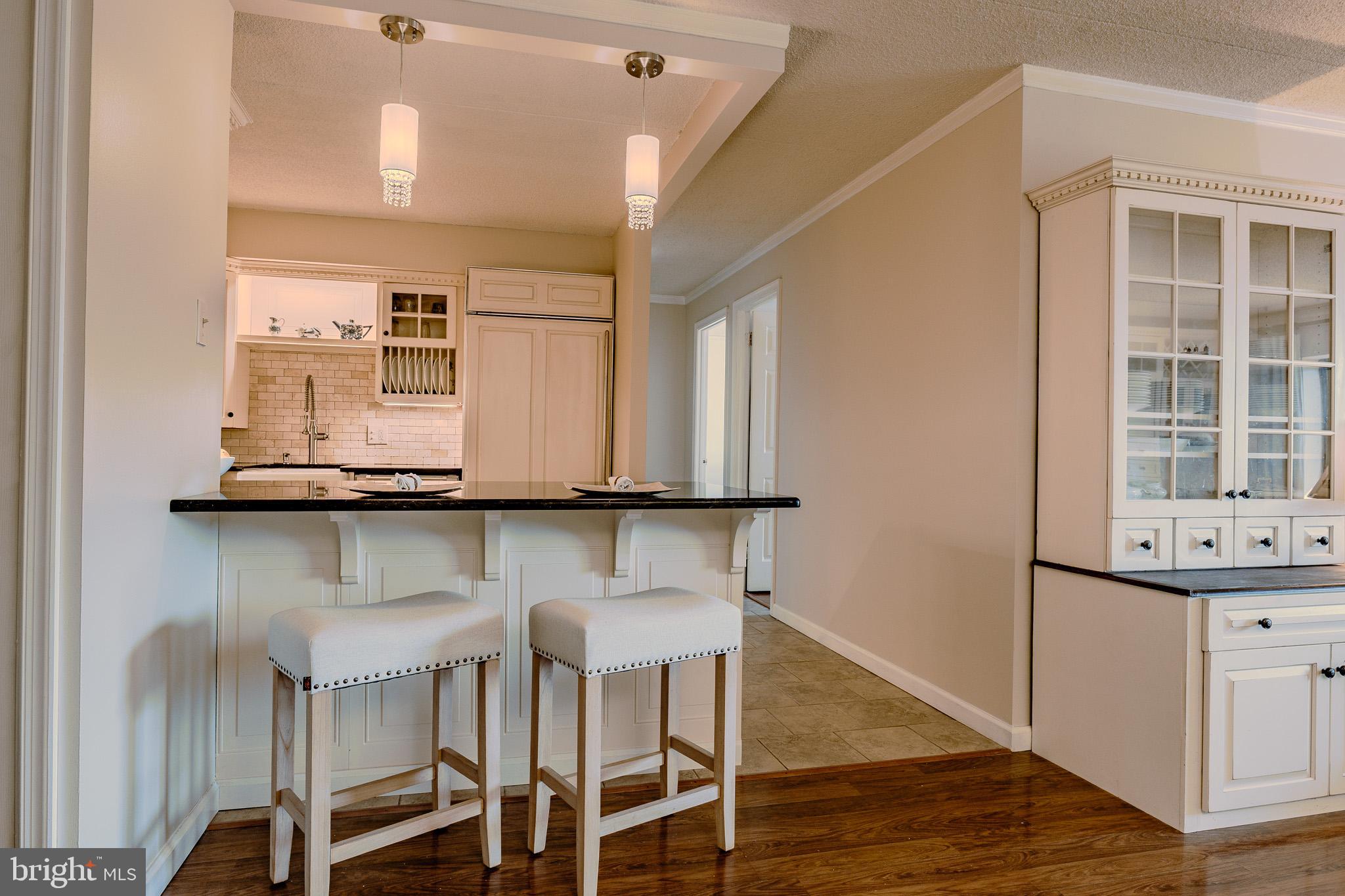 VALLEY FORGE TOWER - Residential