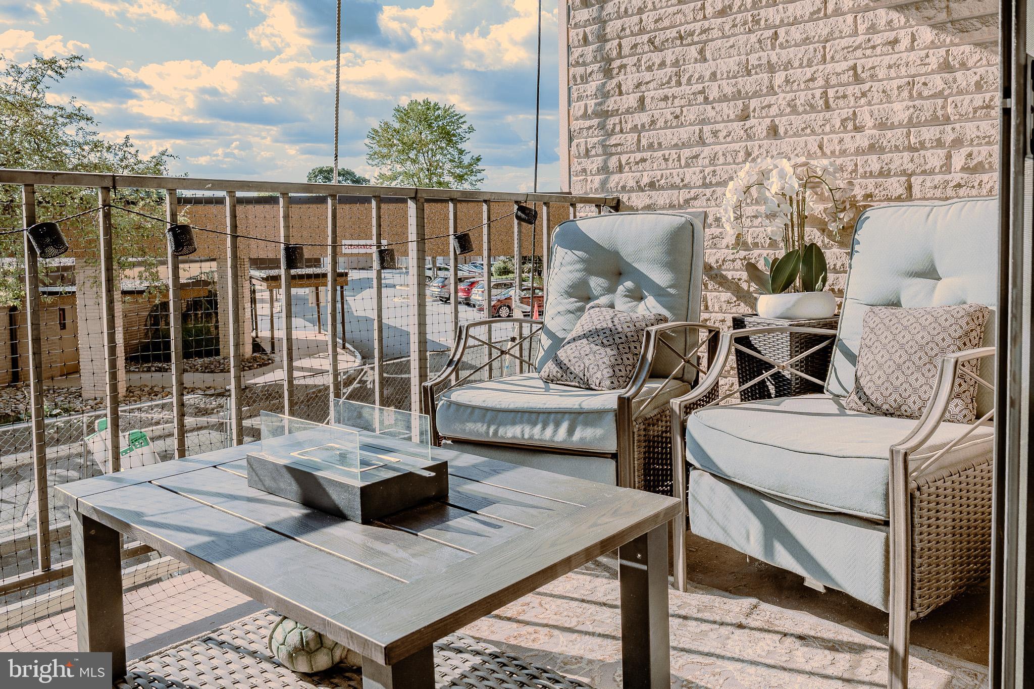 VALLEY FORGE TOWER - Residential