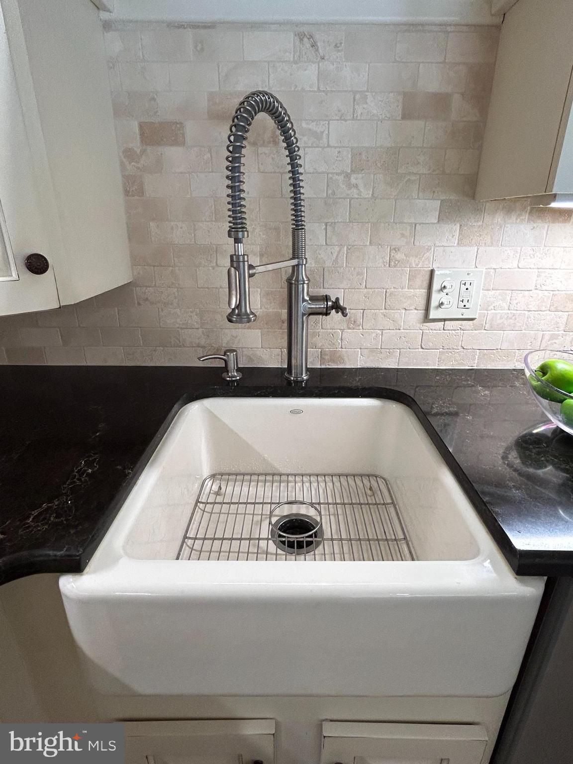 VALLEY FORGE TOWER - Residential